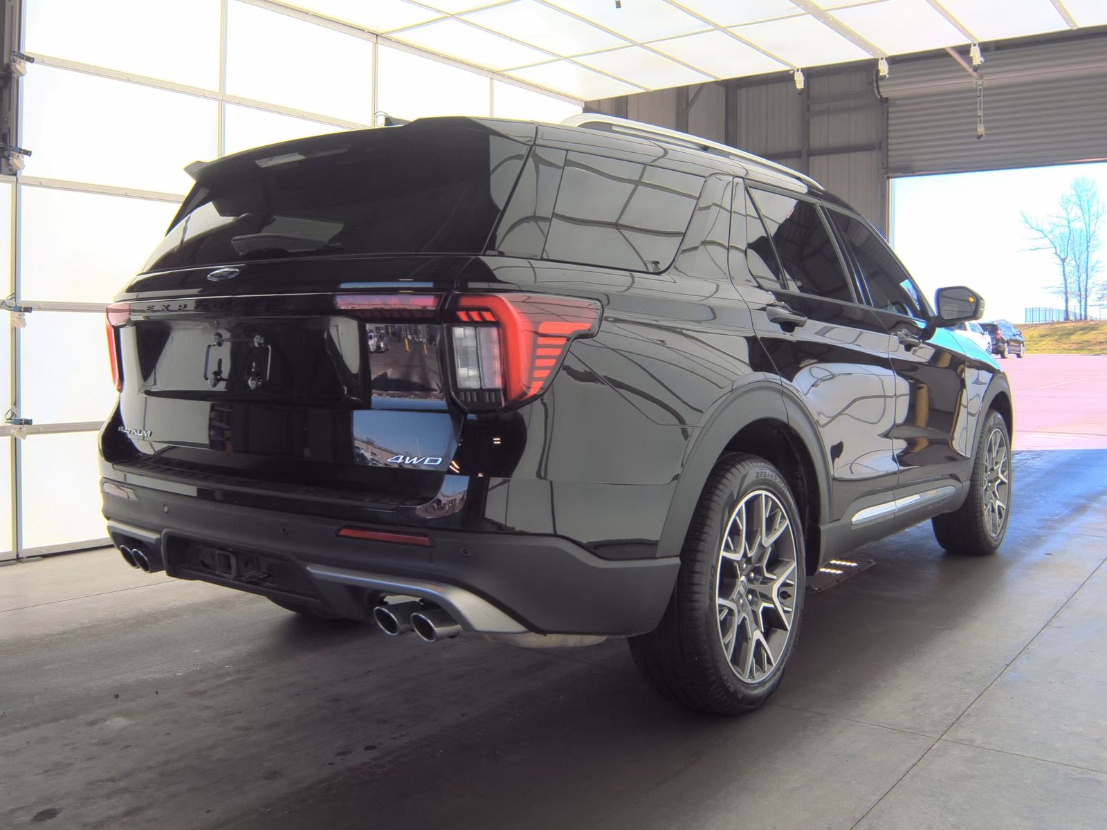 2025 Ford Explorer Platinum AWD