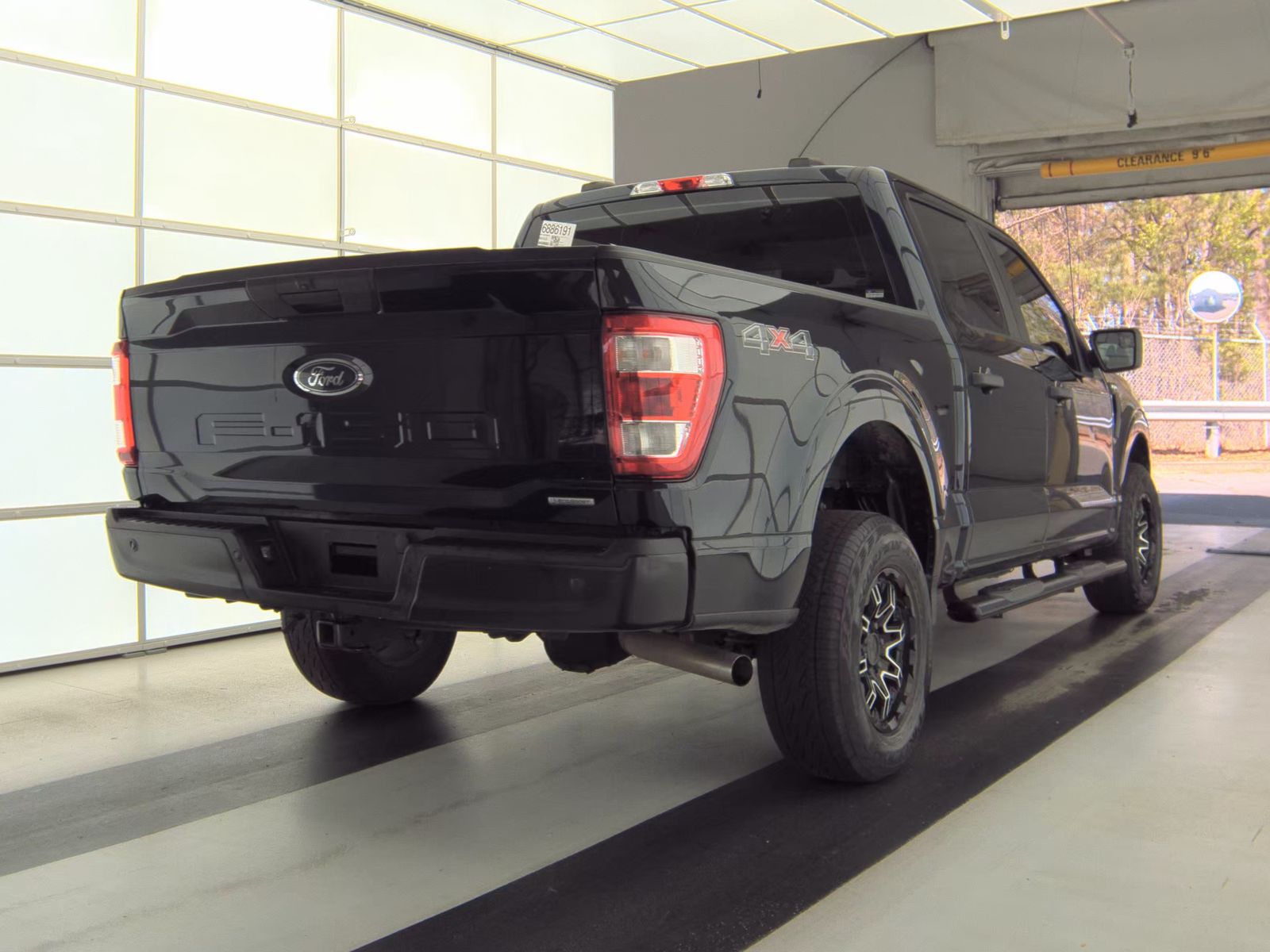 2022 Ford F-150 XL AWD