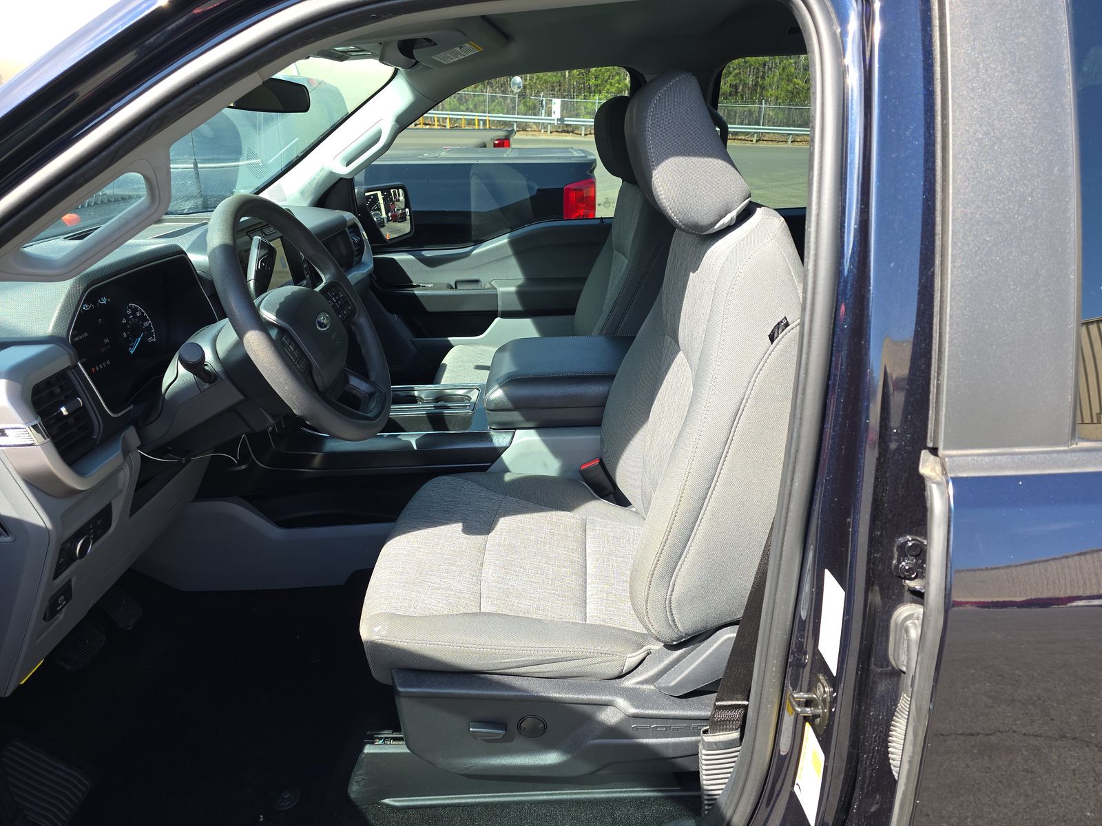 2022 Ford F-150 XL AWD