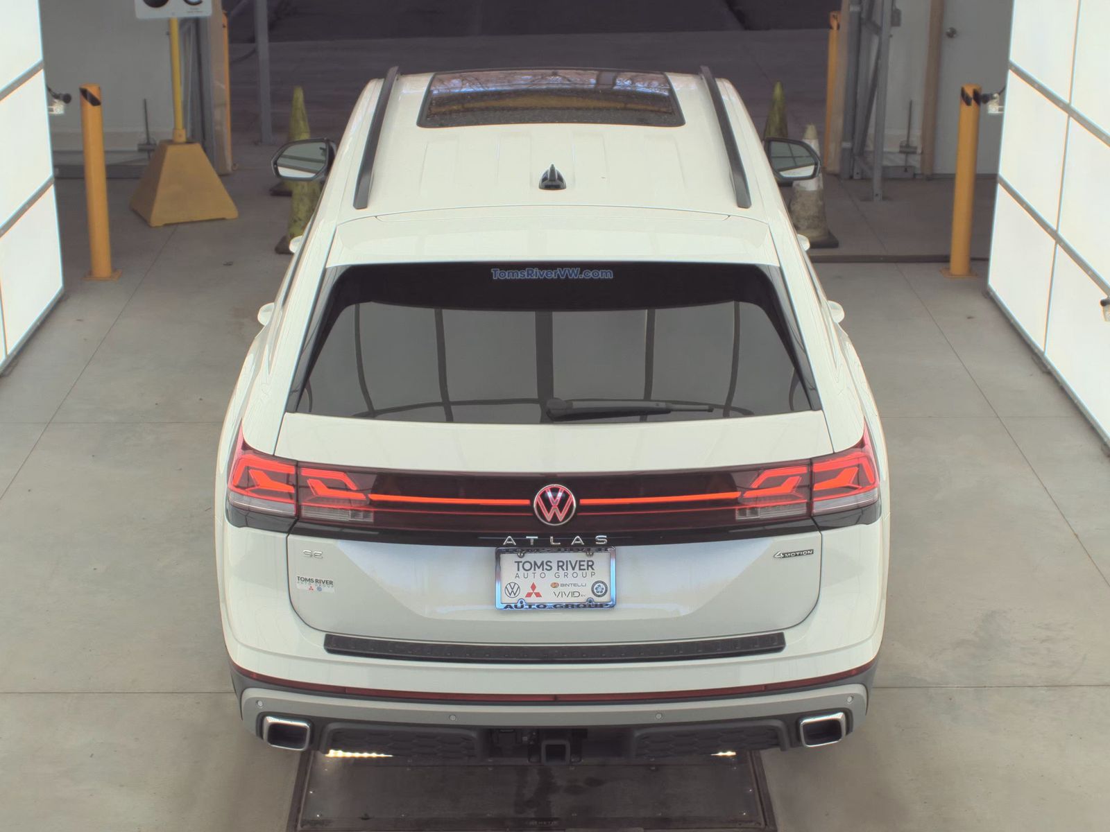 2025 Volkswagen Atlas 2.0T Peak Edition AWD