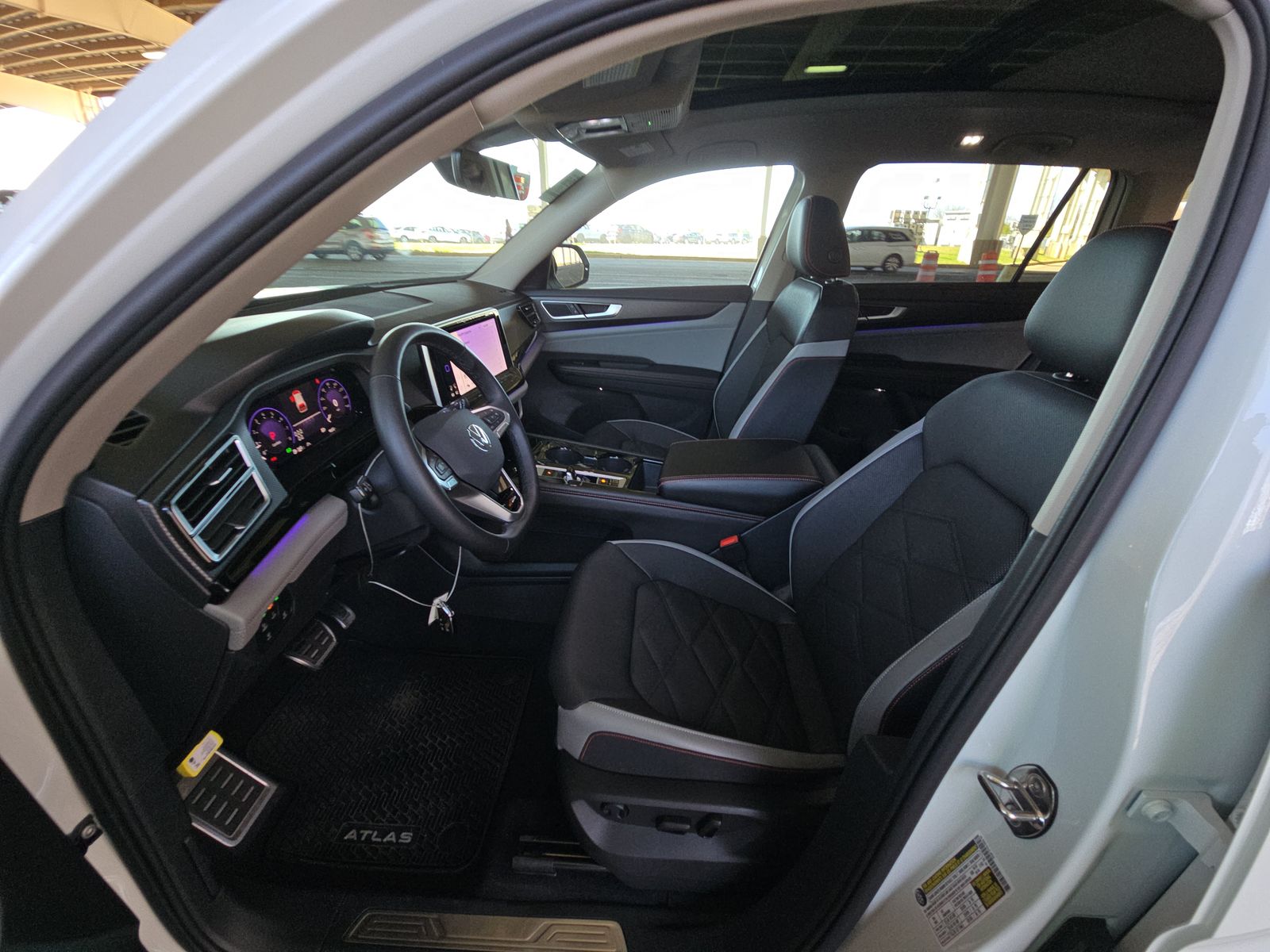 2025 Volkswagen Atlas 2.0T Peak Edition AWD