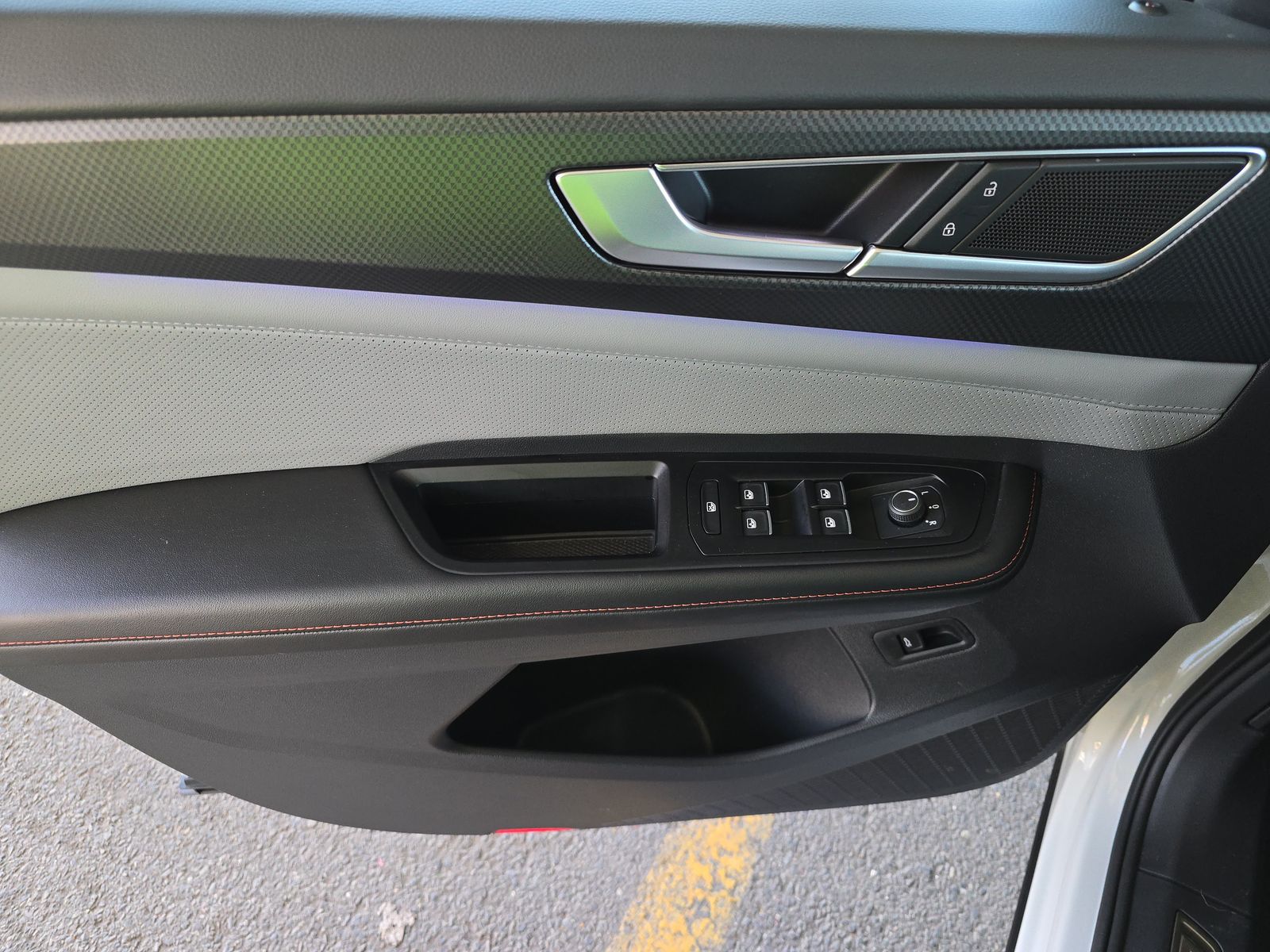 2025 Volkswagen Atlas 2.0T Peak Edition AWD