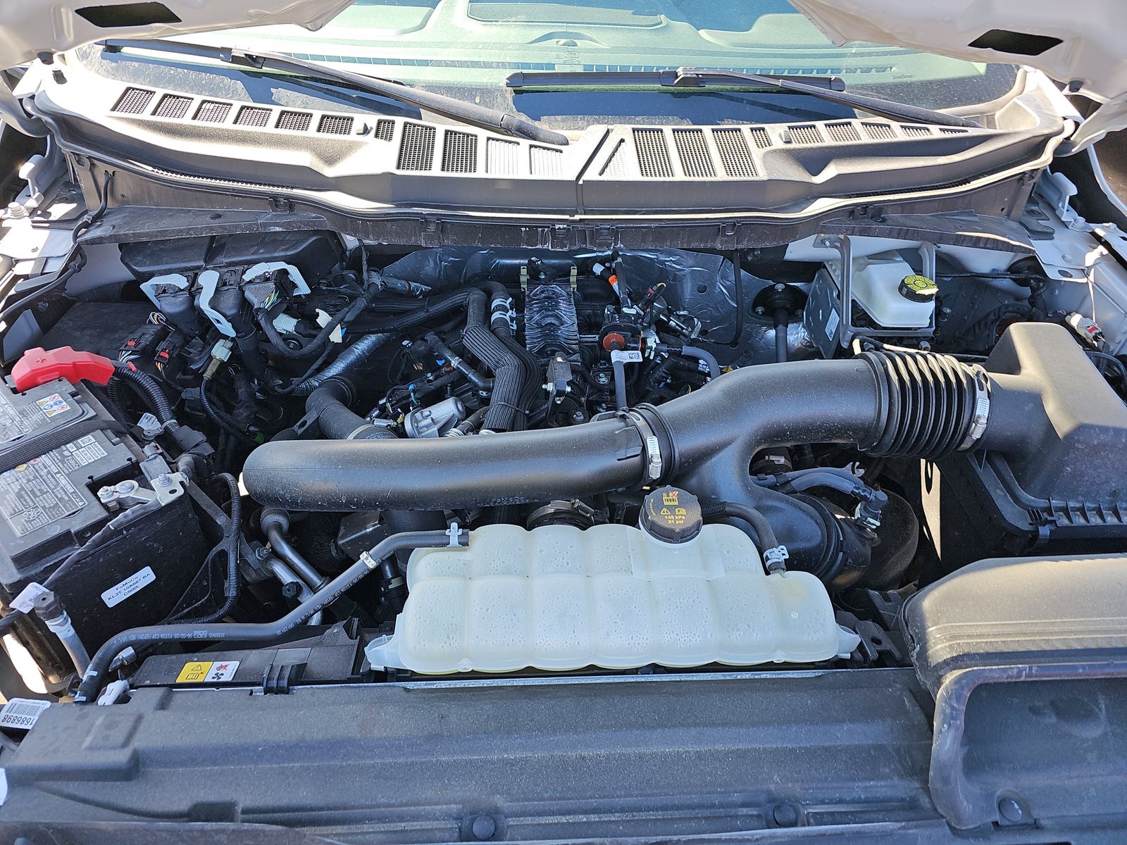 2025 Ford F-150 XLT AWD