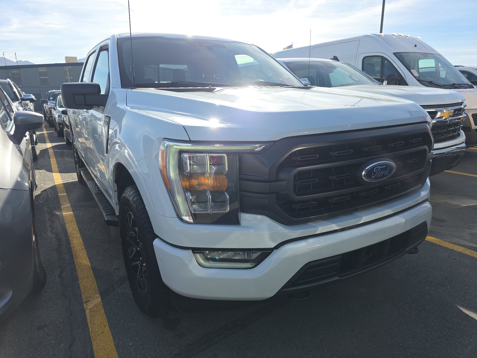 2023 Ford F-150 XLT AWD