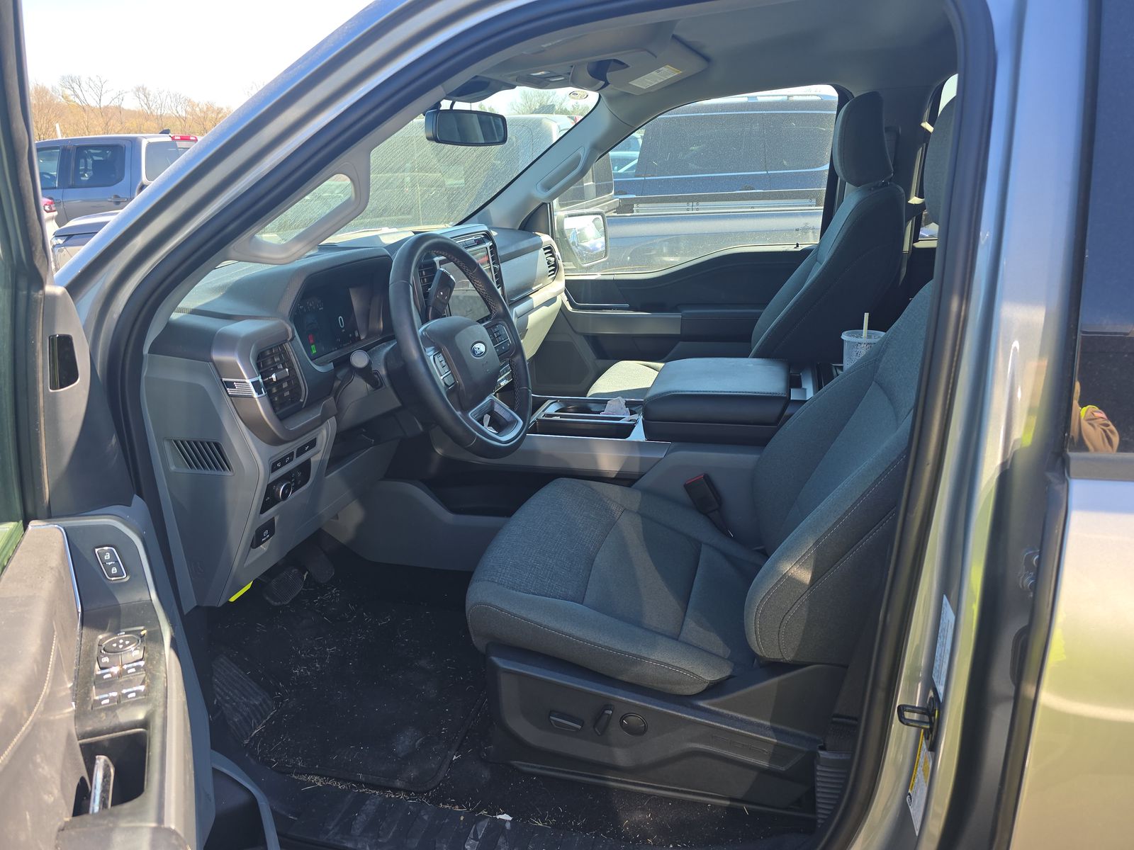 2024 Ford F-150 XLT RWD