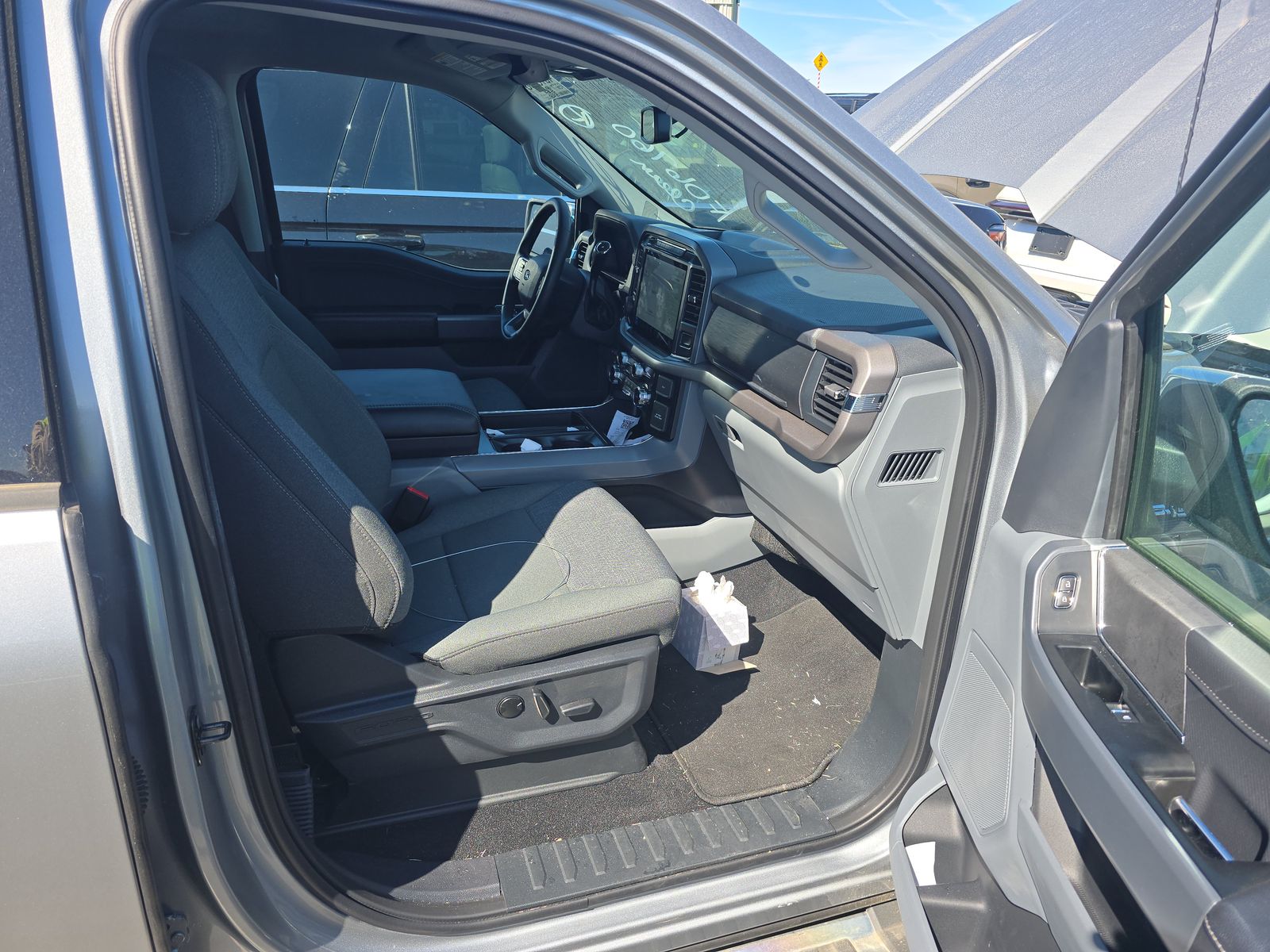 2024 Ford F-150 XLT RWD