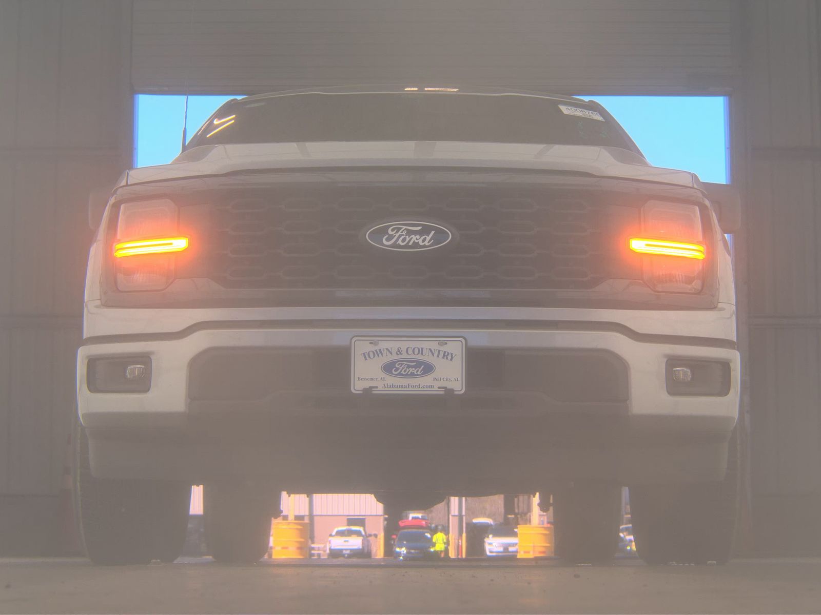 2025 Ford F-150 STX RWD
