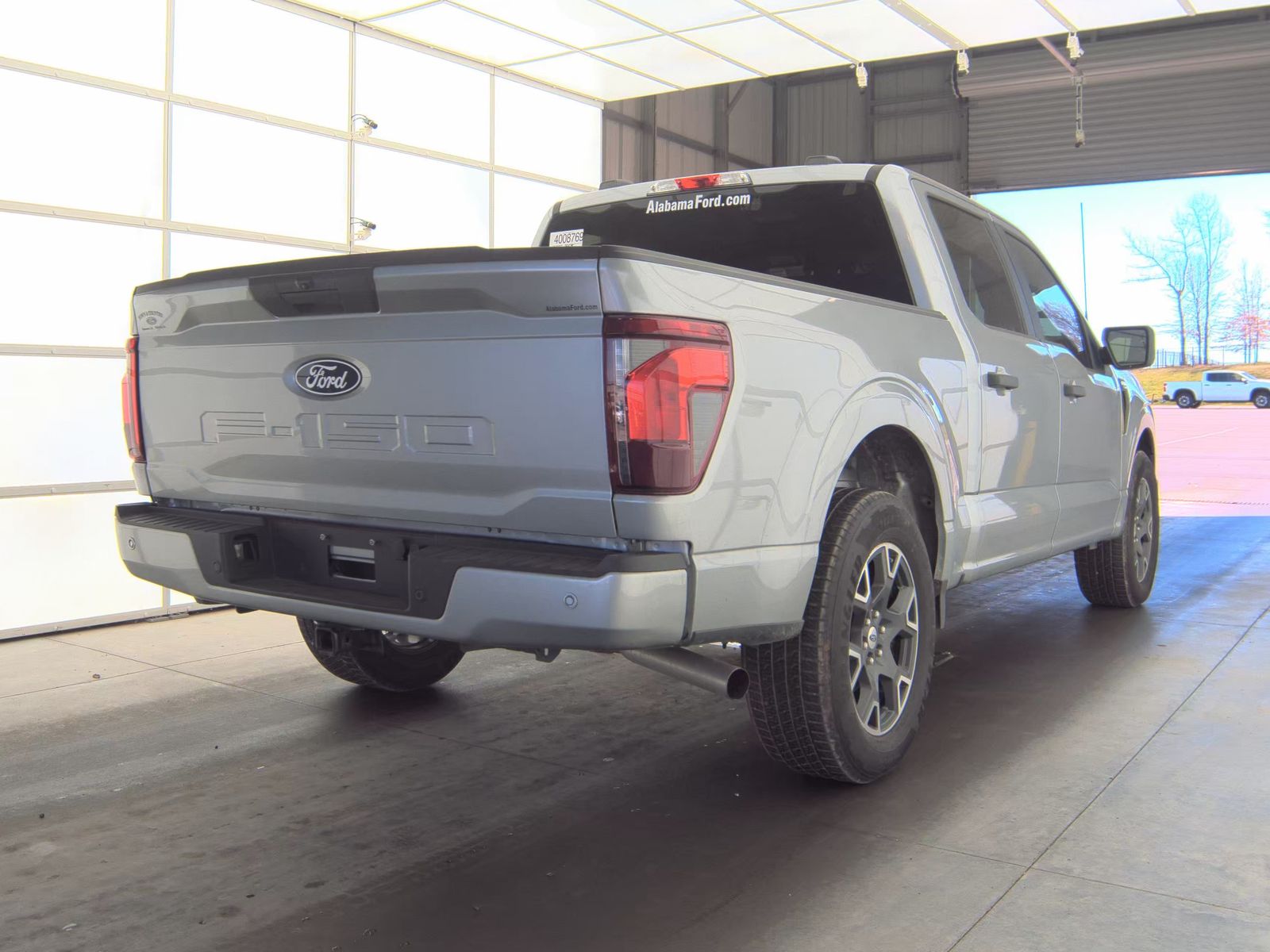 2025 Ford F-150 STX RWD