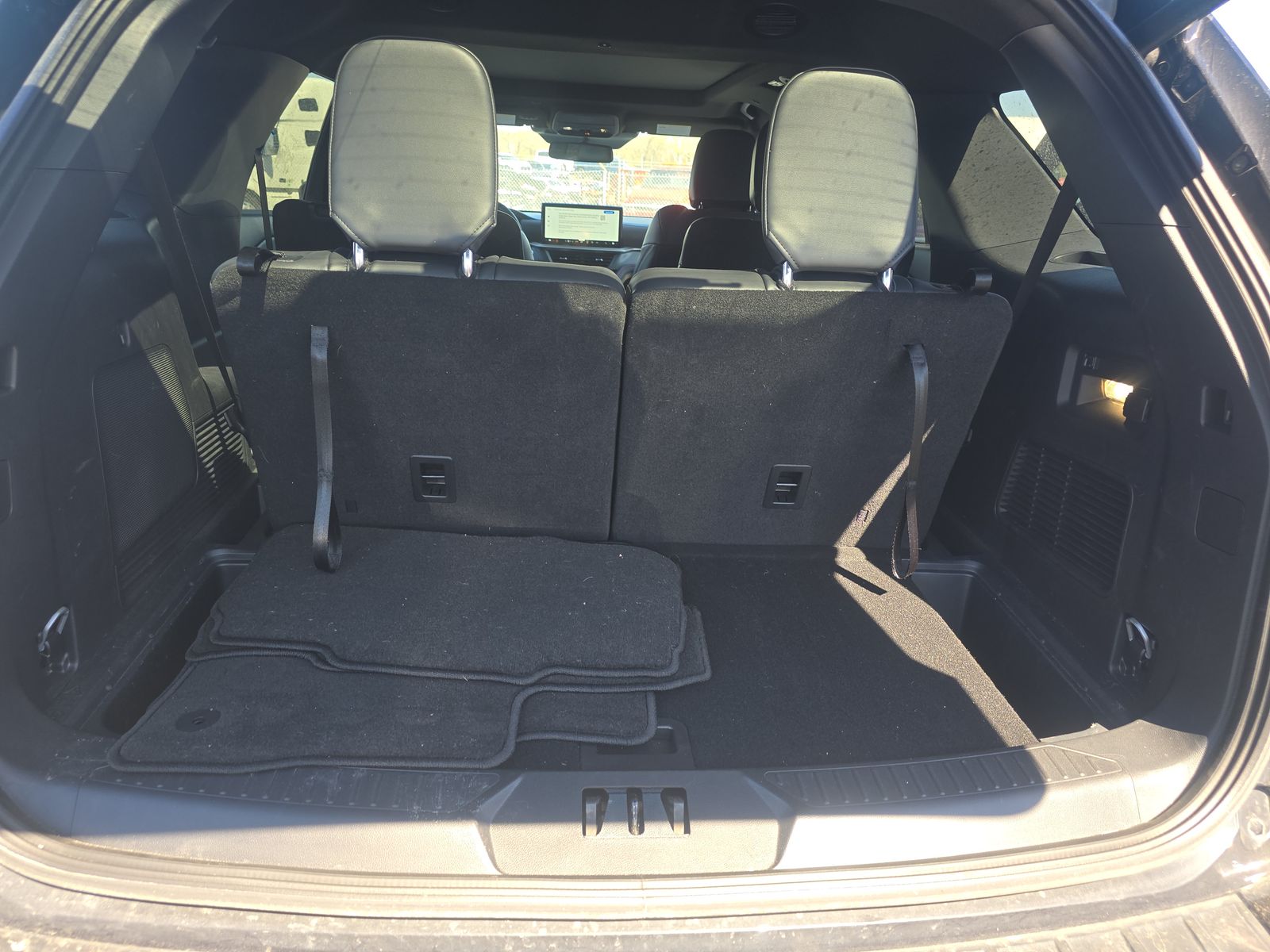 2025 Ford Explorer ST-Line AWD