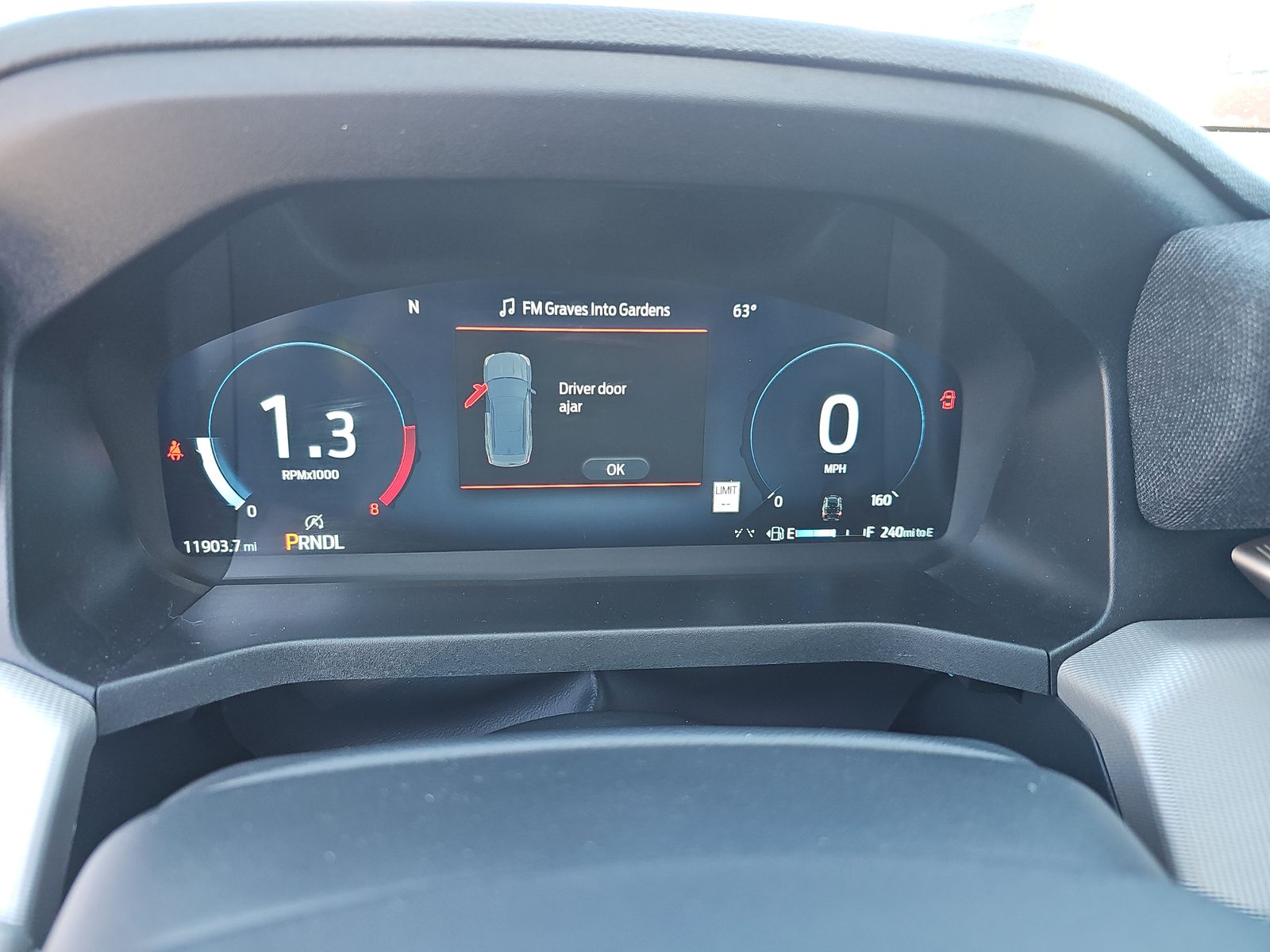 2025 Ford Explorer Active AWD