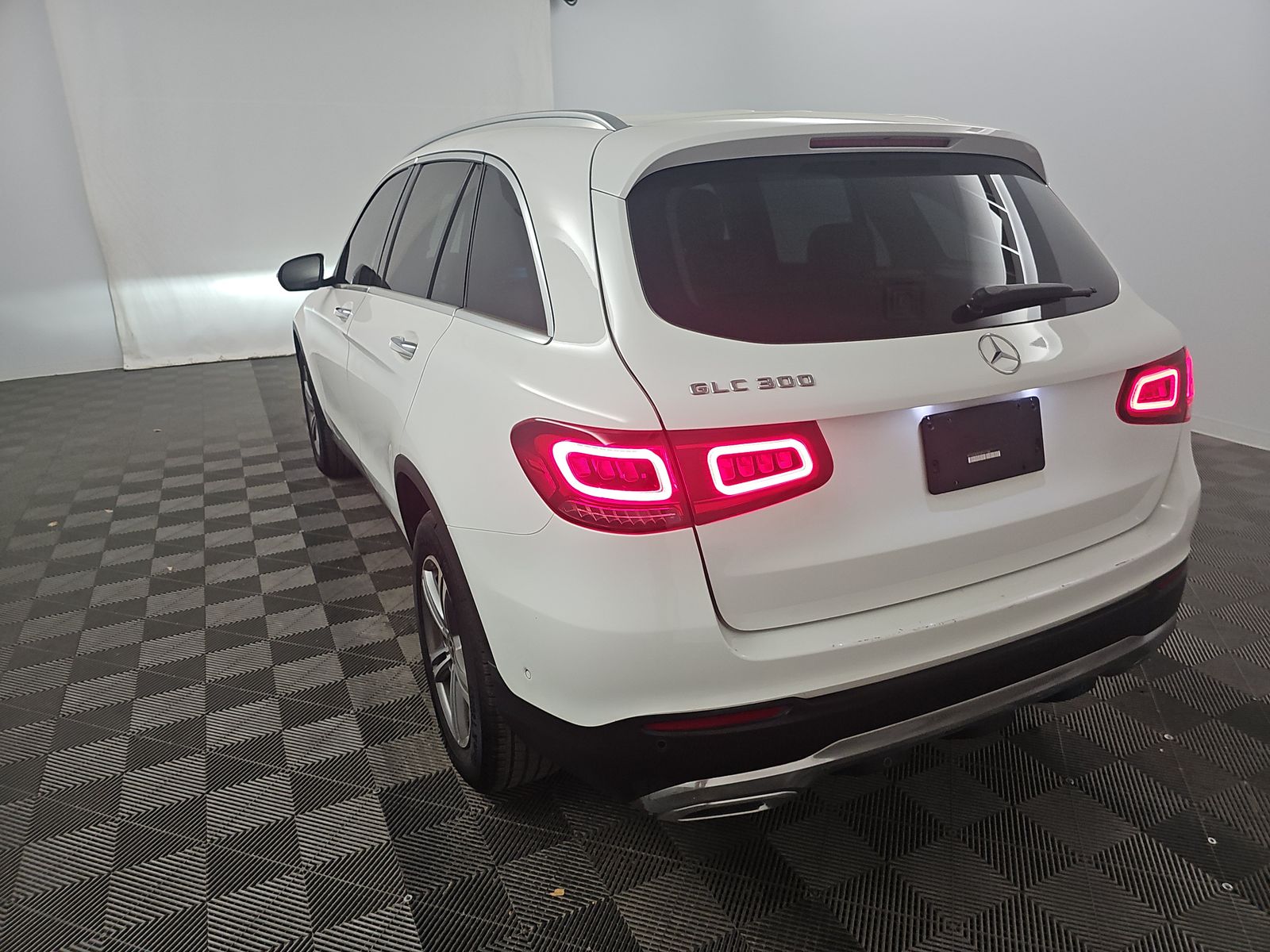 2021 Mercedes-Benz GLC GLC 300 RWD