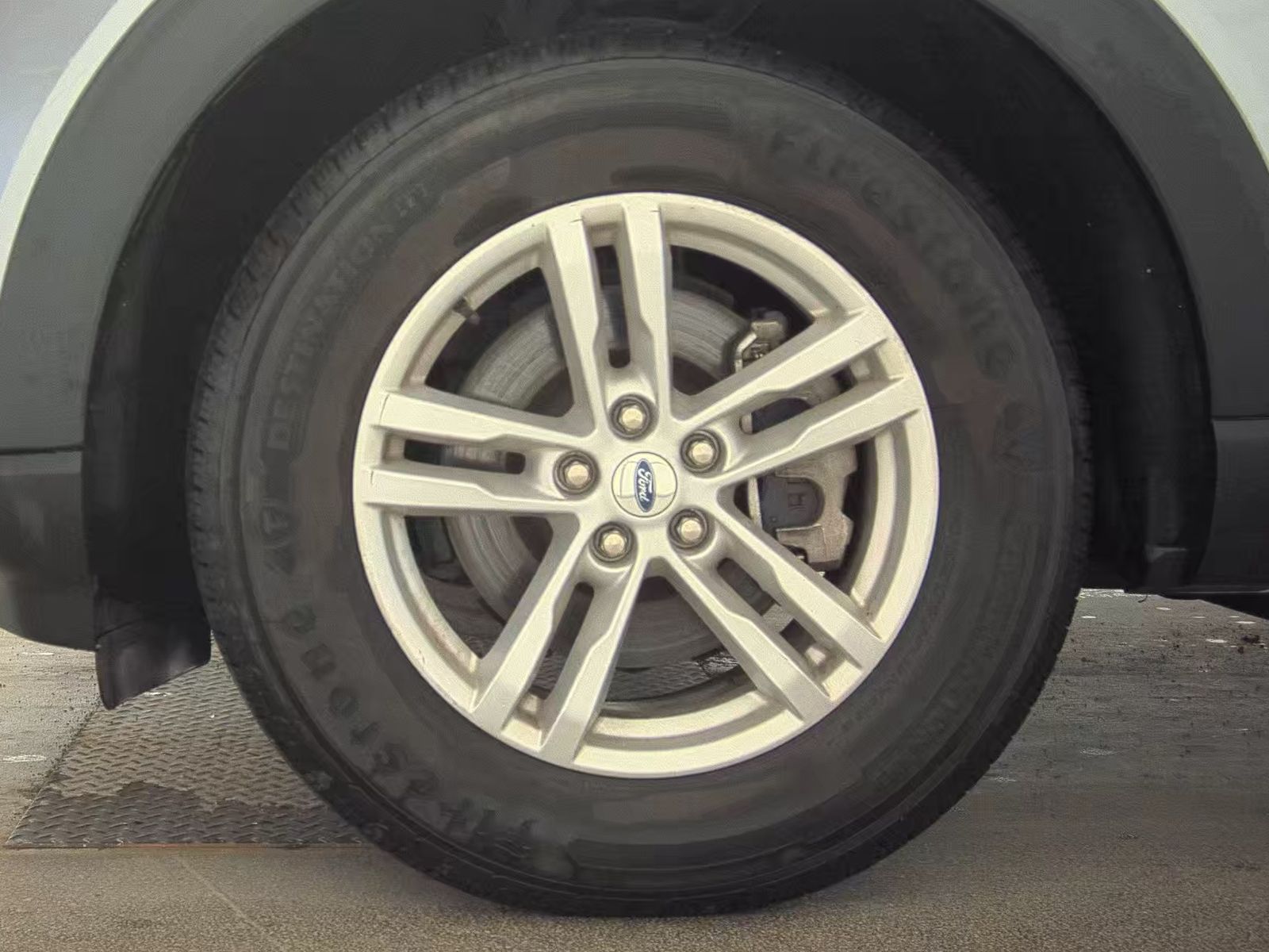 2022 Ford Explorer Base AWD