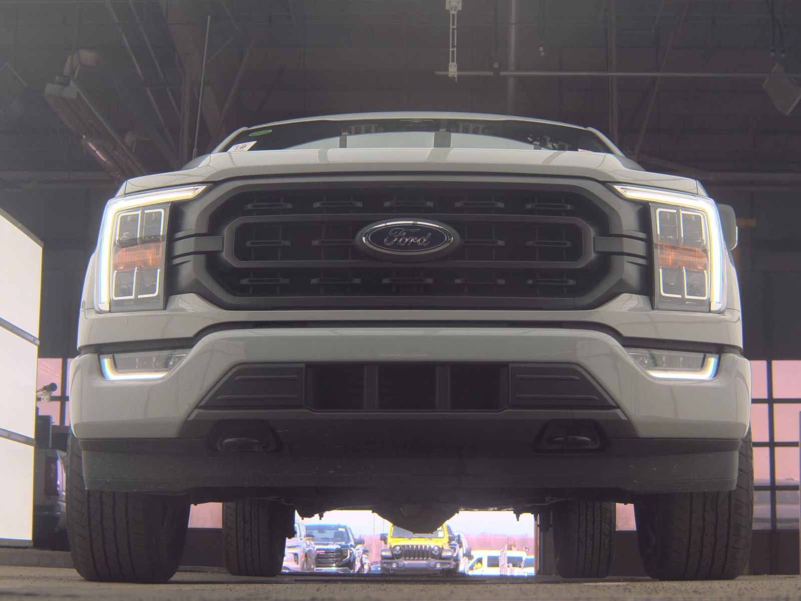 2023 Ford F-150 Hybrid XLT AWD