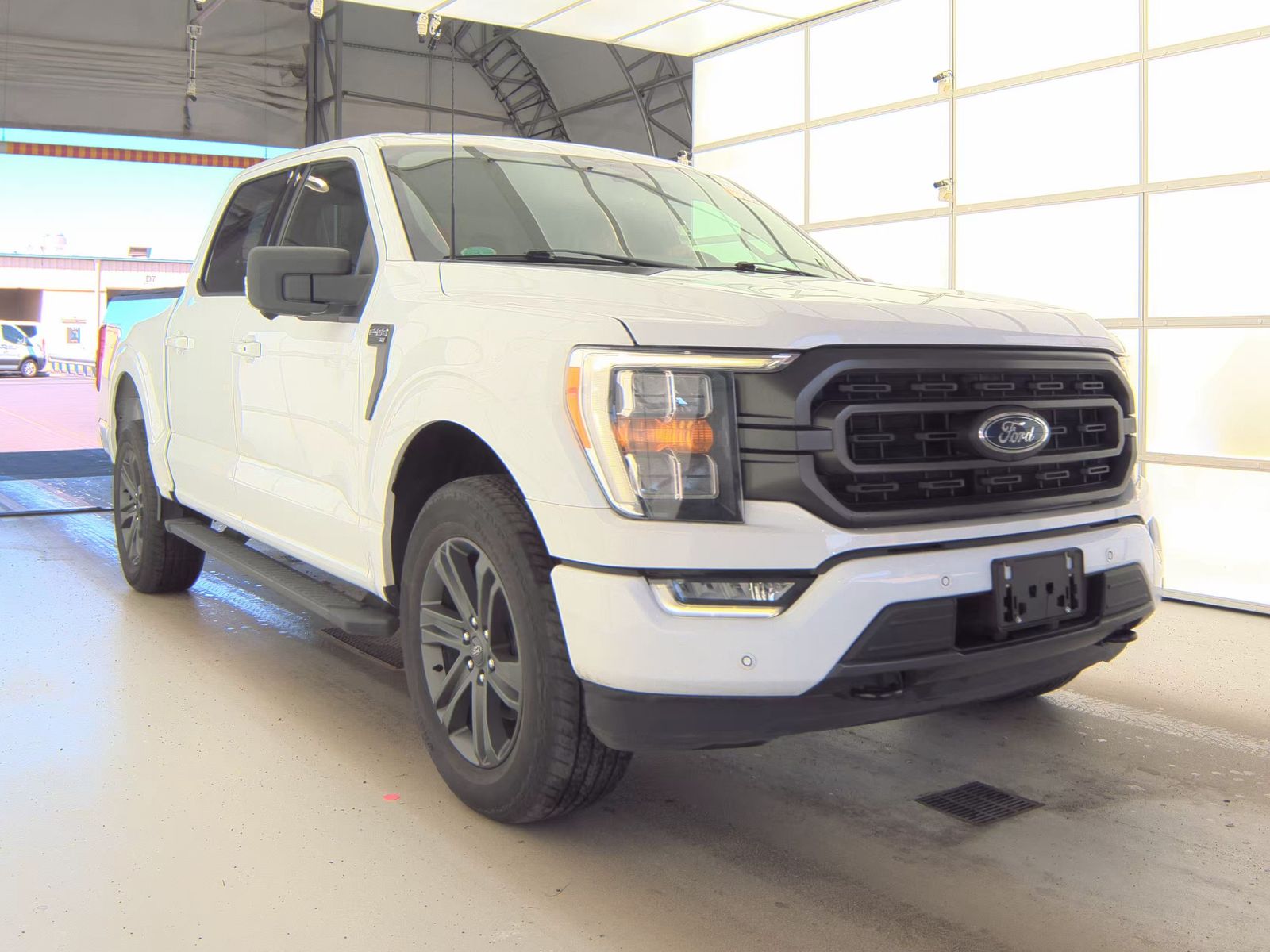 2023 Ford F-150 XLT AWD