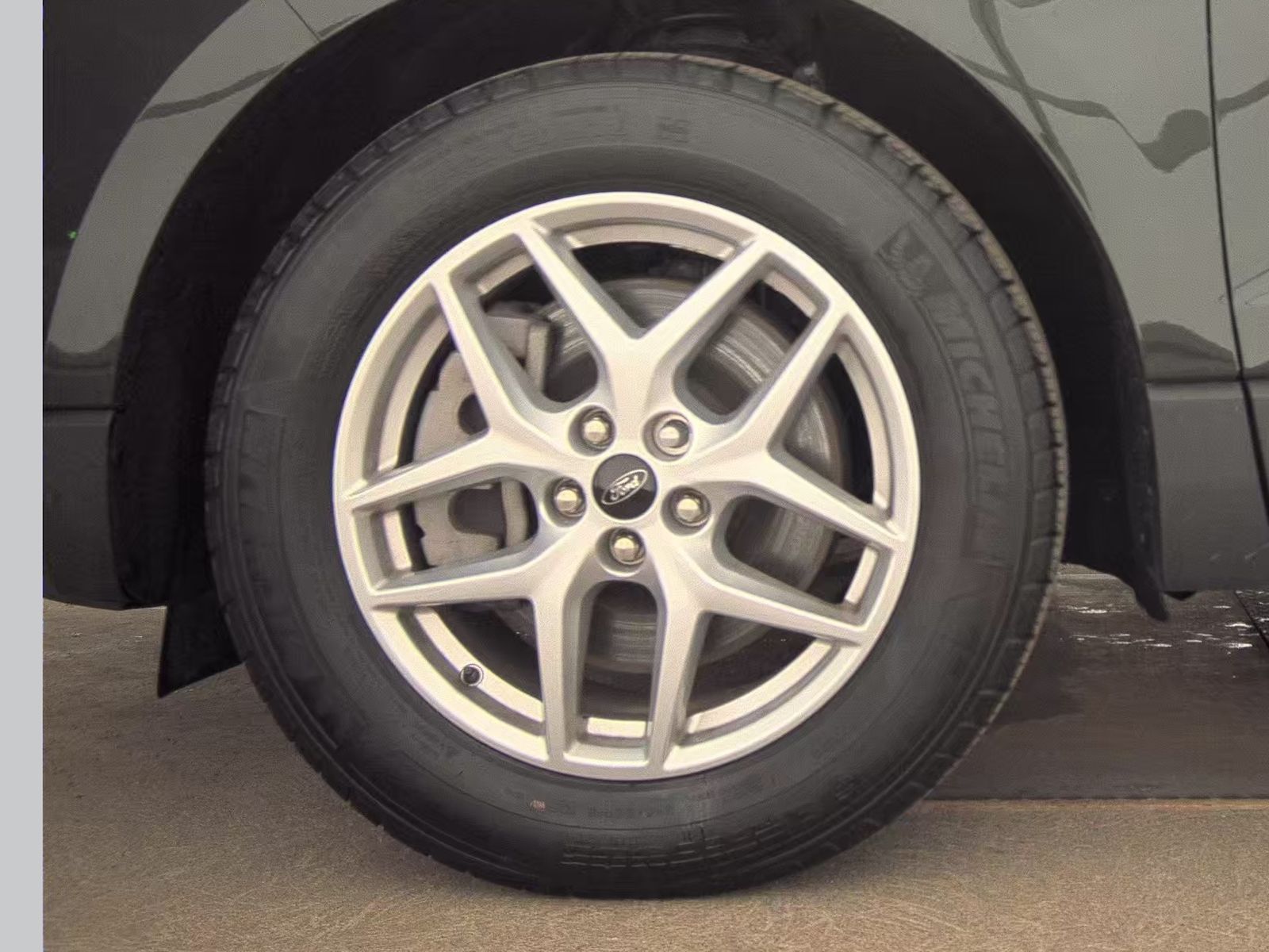 2023 Ford Edge SEL AWD