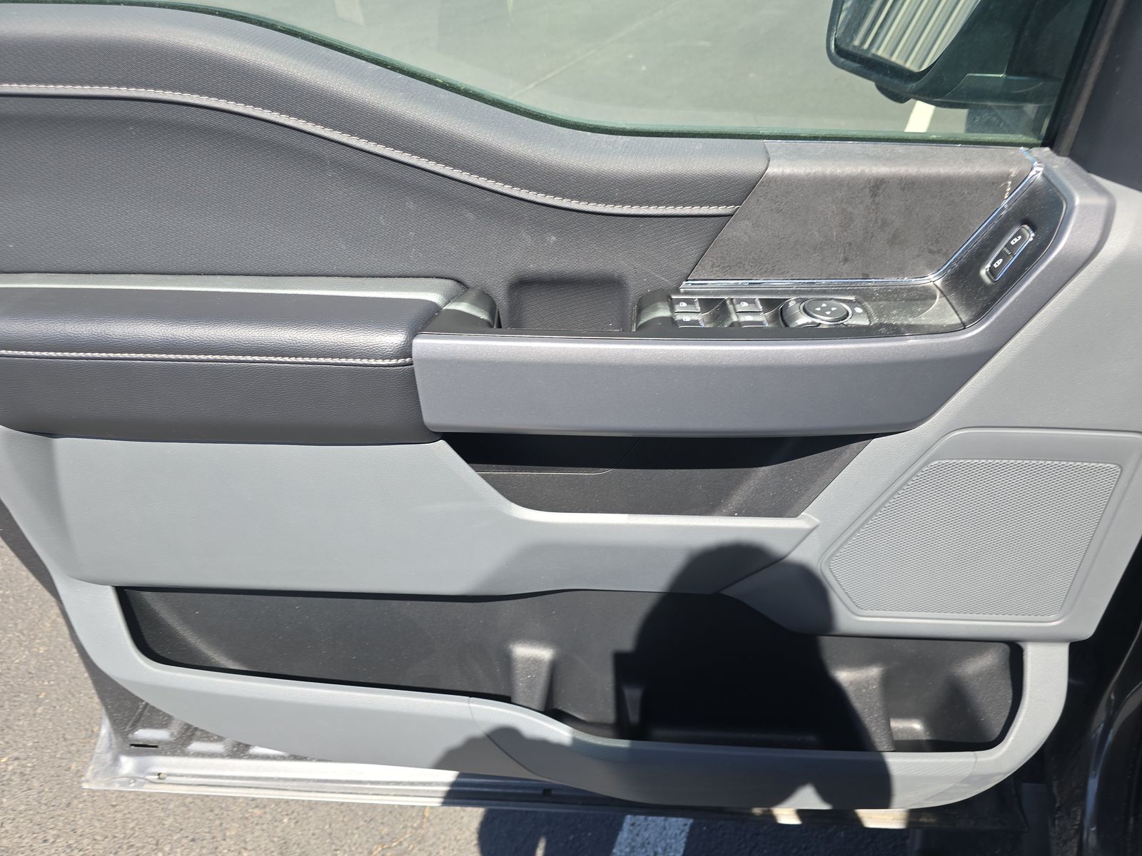 2025 Ford F-150 Hybrid XLT AWD