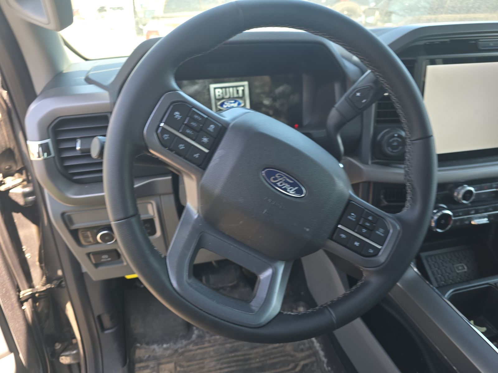2025 Ford F-150 Hybrid XLT AWD