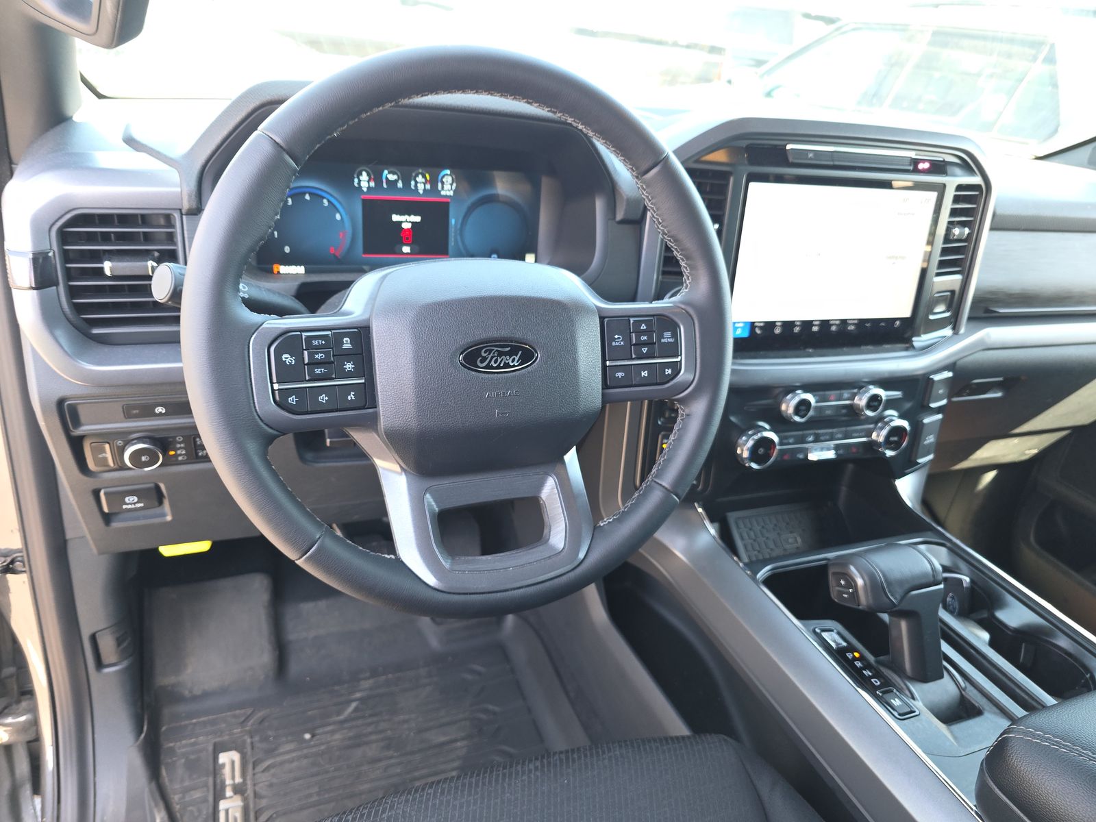 2025 Ford F-150 XLT AWD