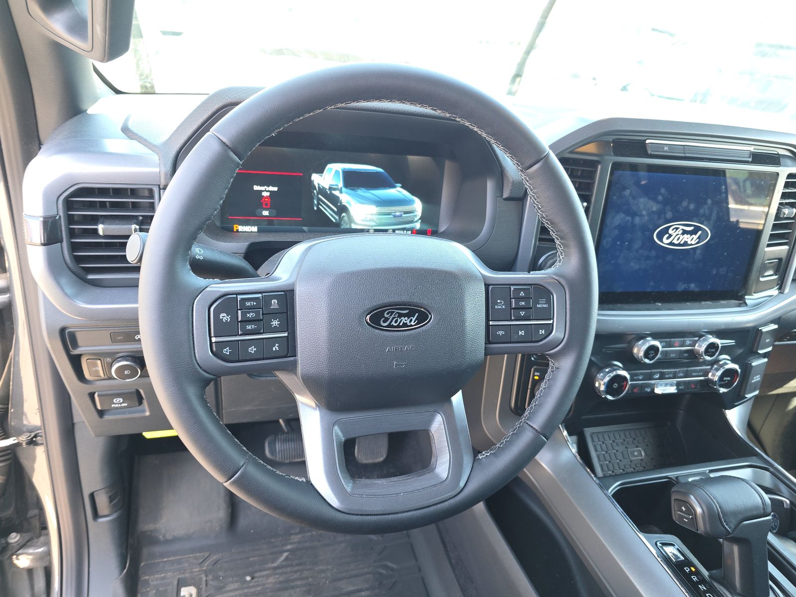2025 Ford F-150 XLT AWD