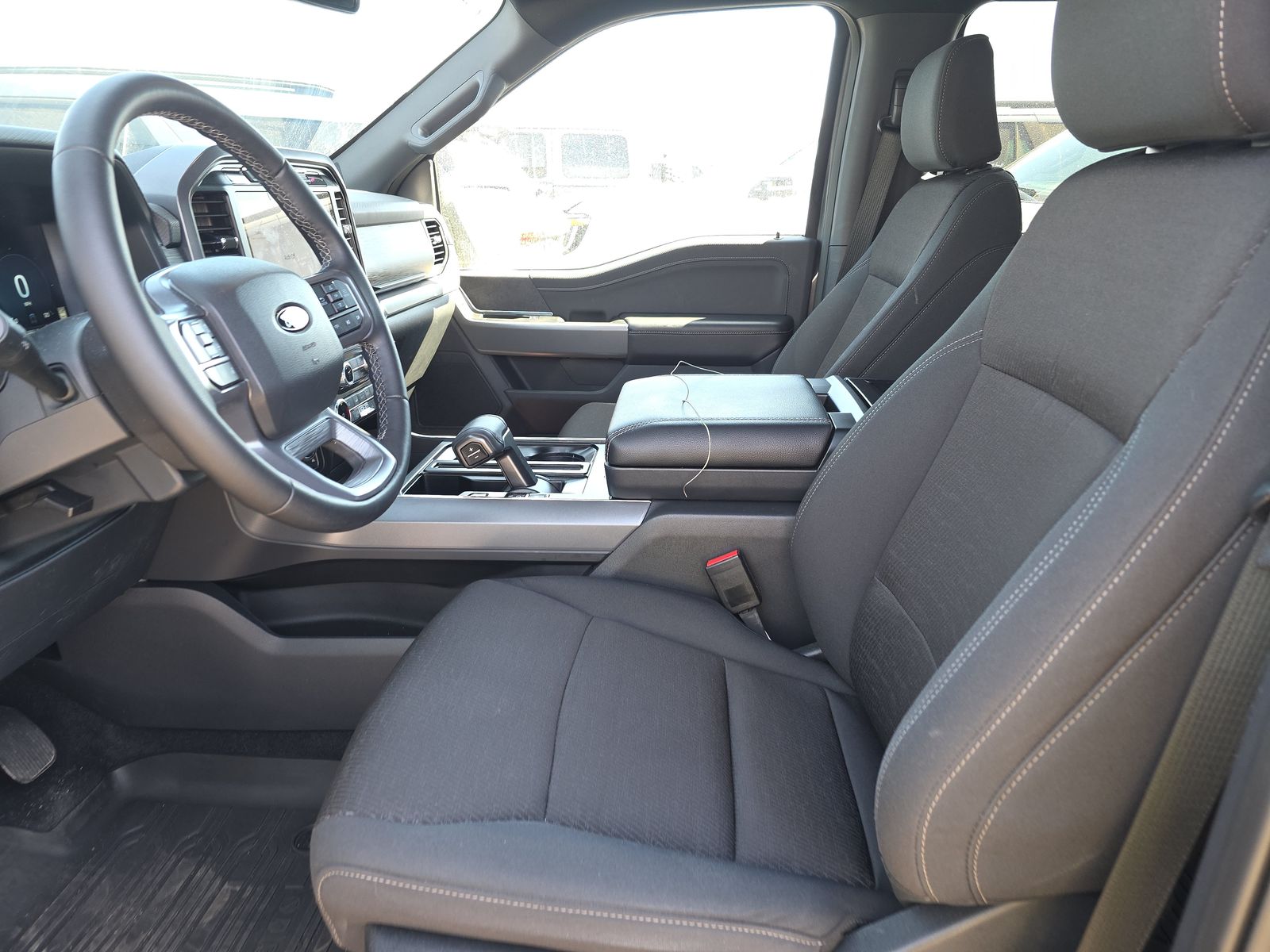 2025 Ford F-150 XLT AWD