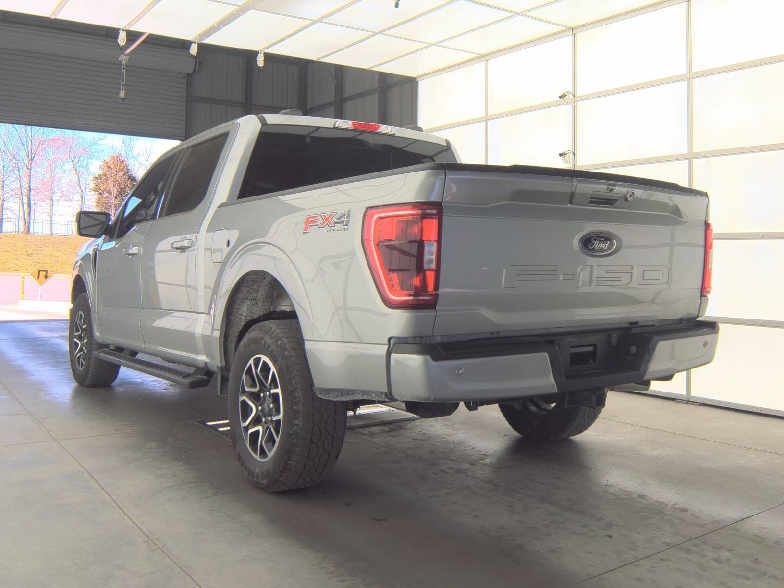 2023 Ford F-150 XLT AWD