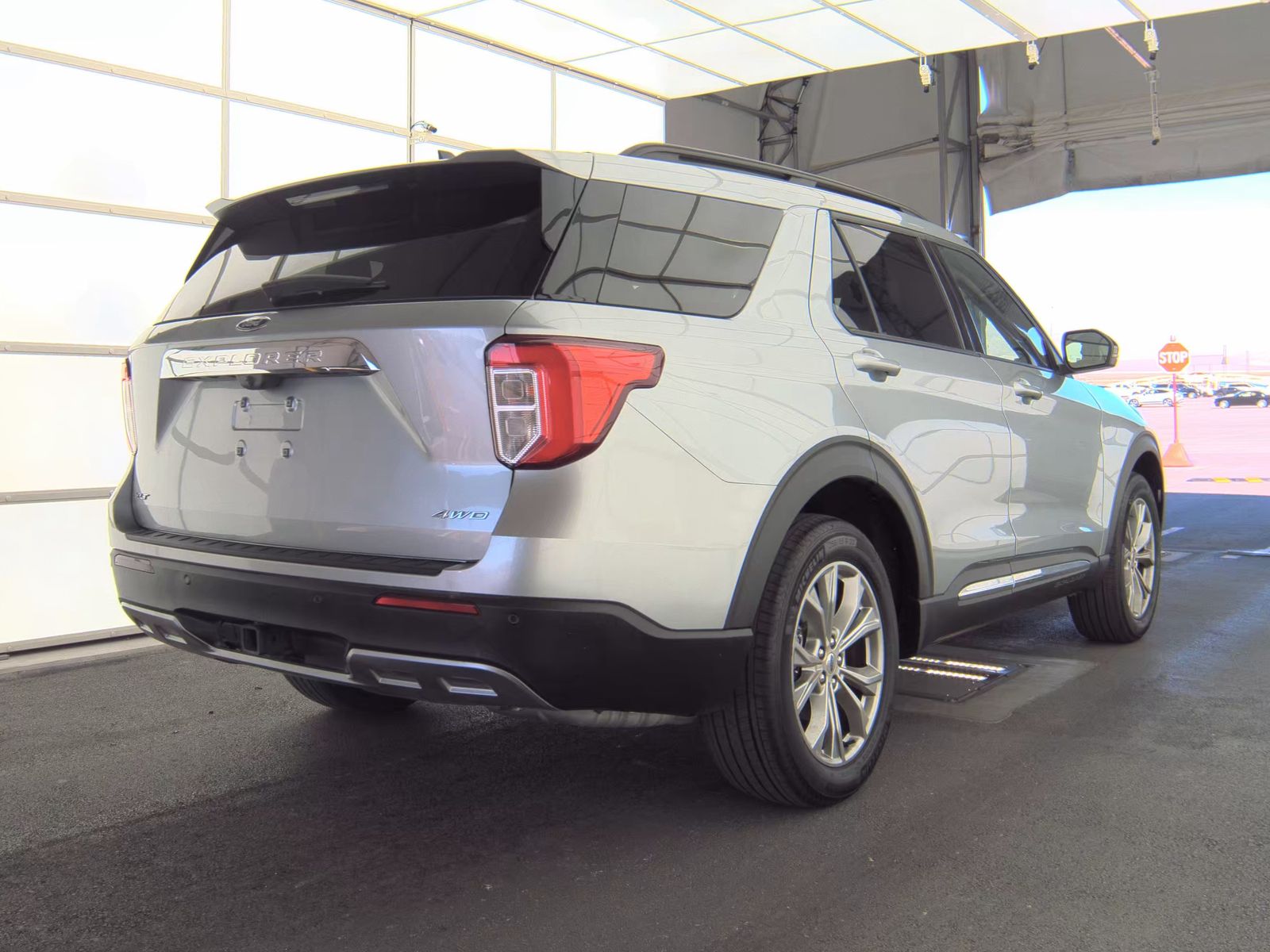 2024 Ford Explorer XLT AWD