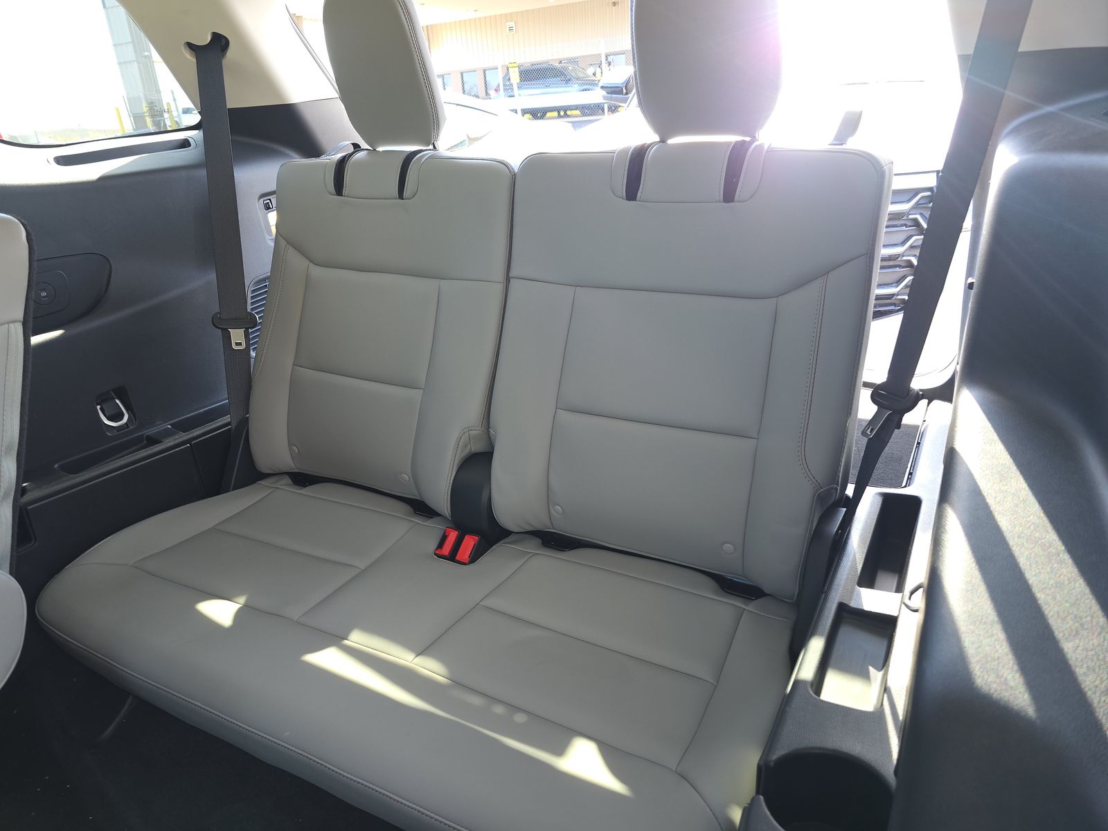 2025 Ford Explorer Active AWD