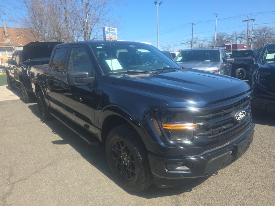 FORD F-150 - 4