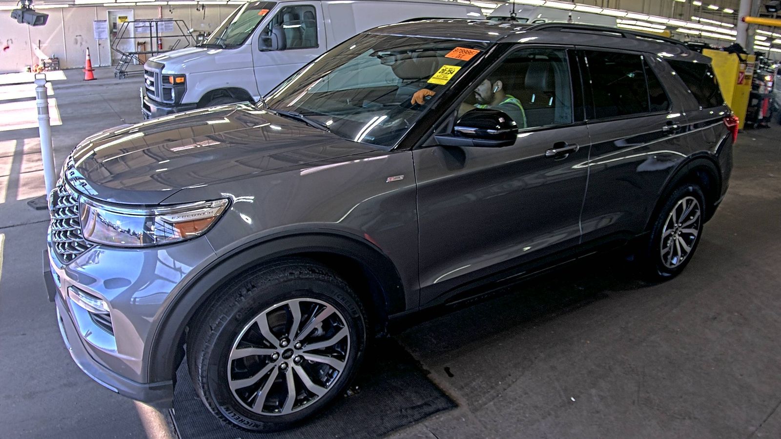 2022 Ford Explorer ST-Line AWD