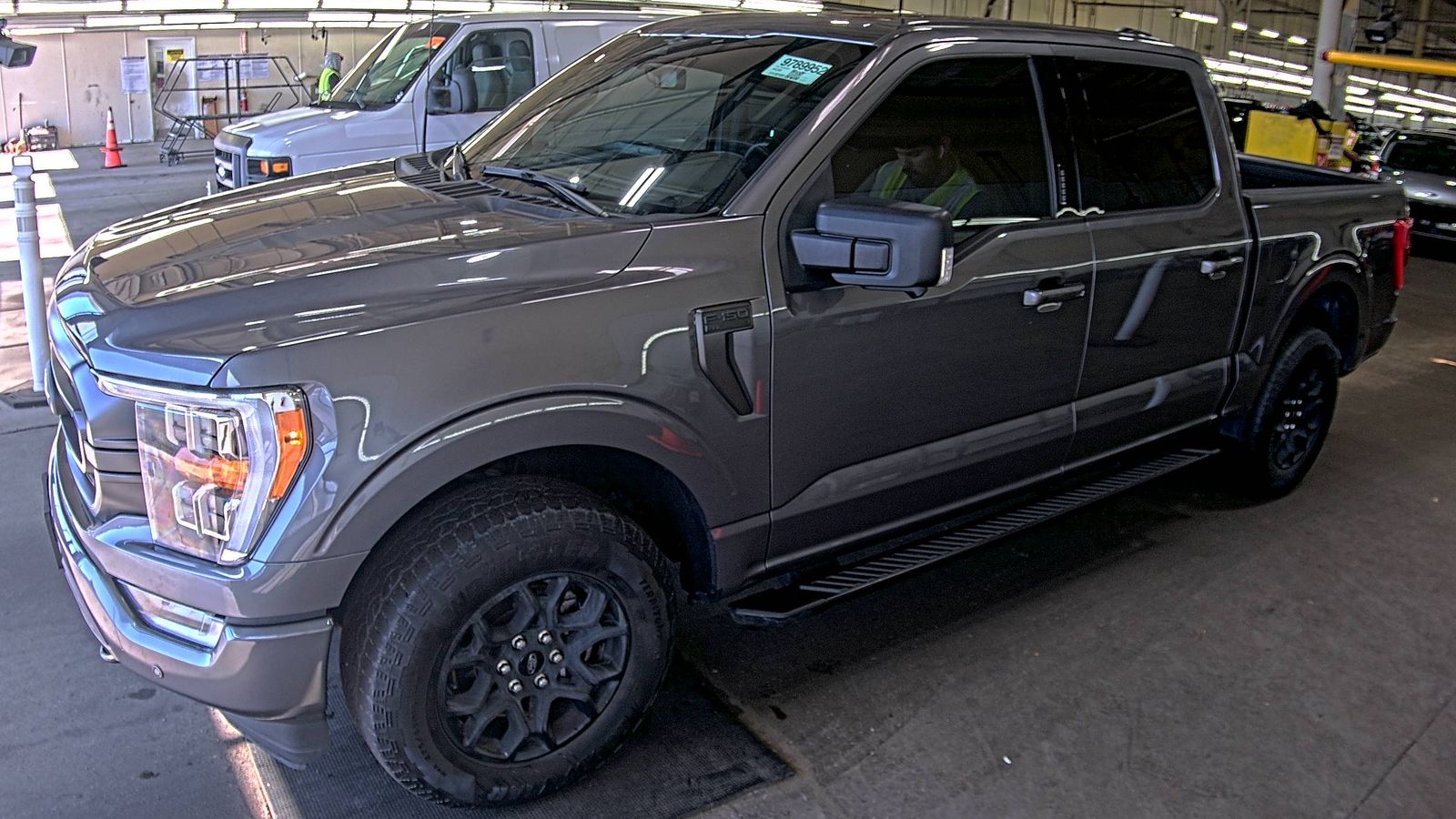 2023 Ford F-150 XLT AWD