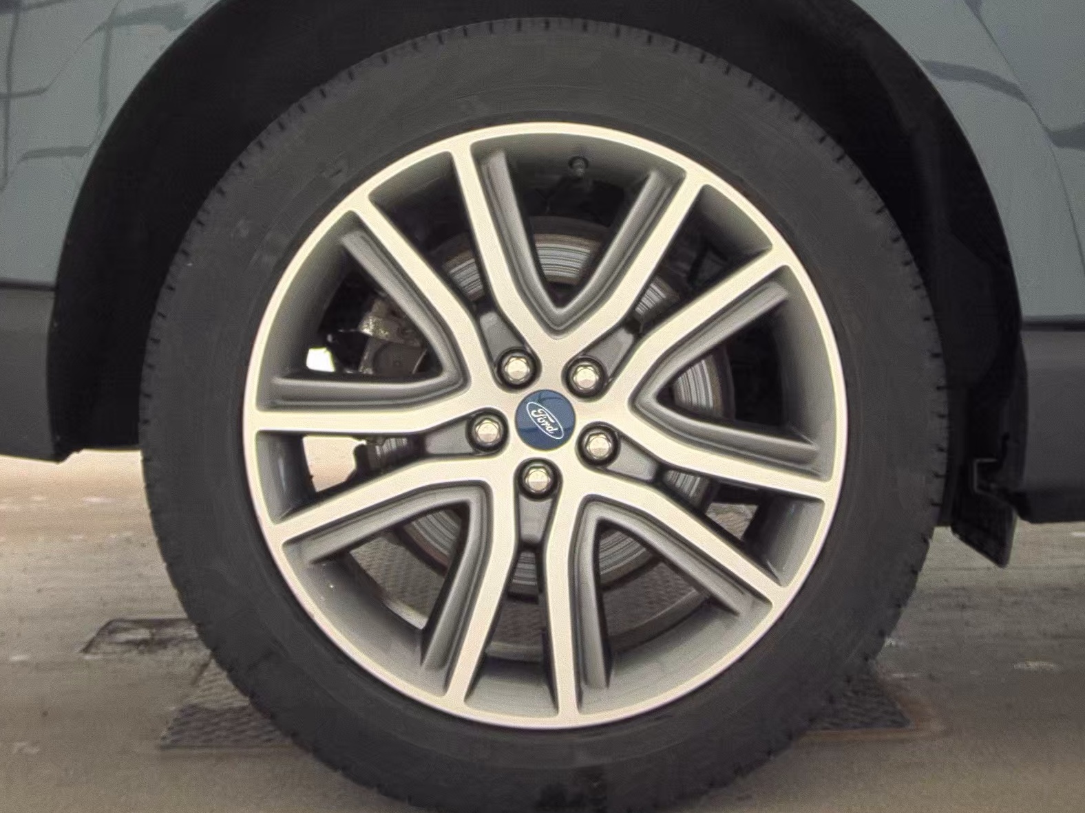 2022 Ford Edge Titanium AWD