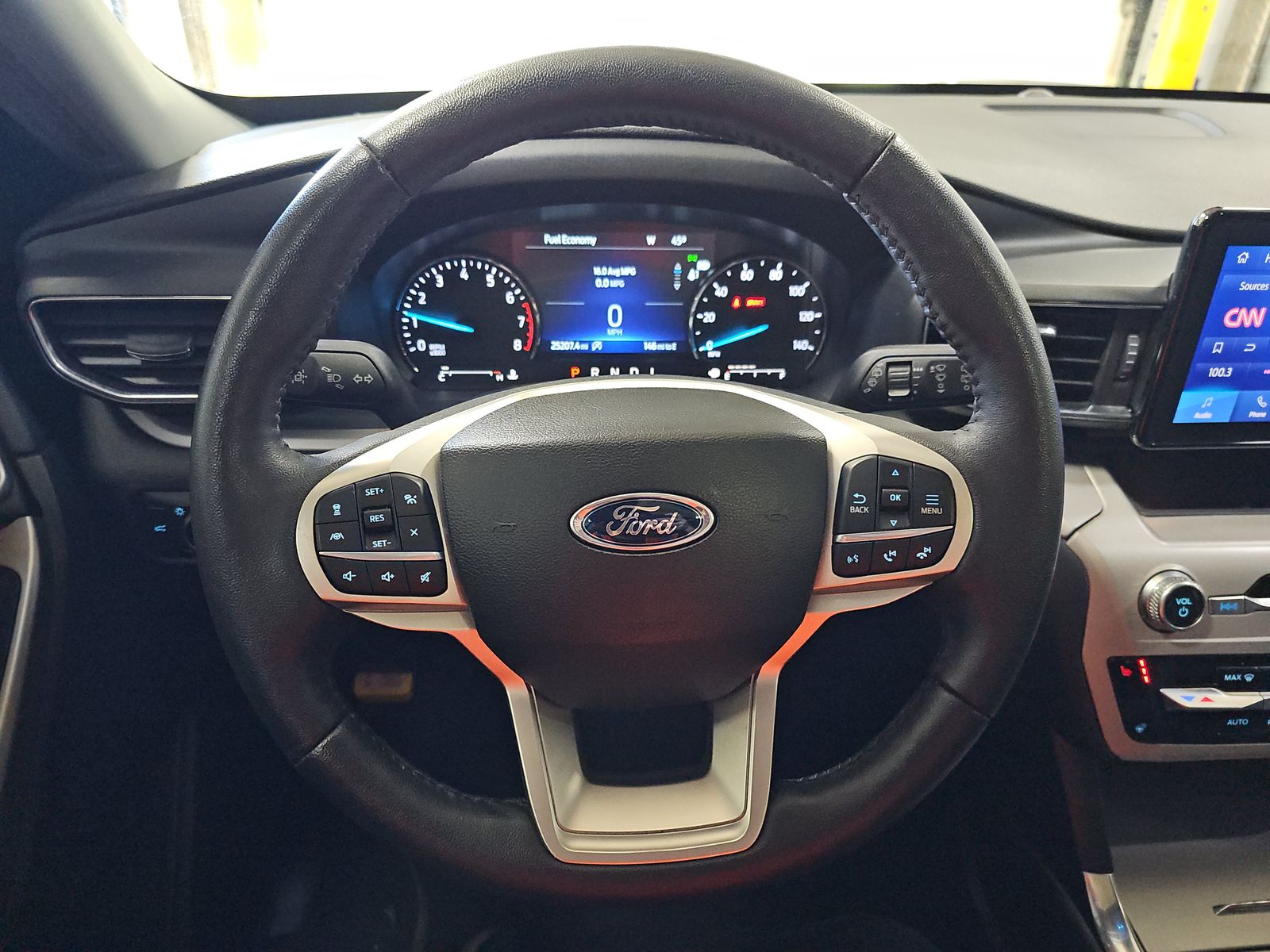 2023 Ford Explorer XLT AWD