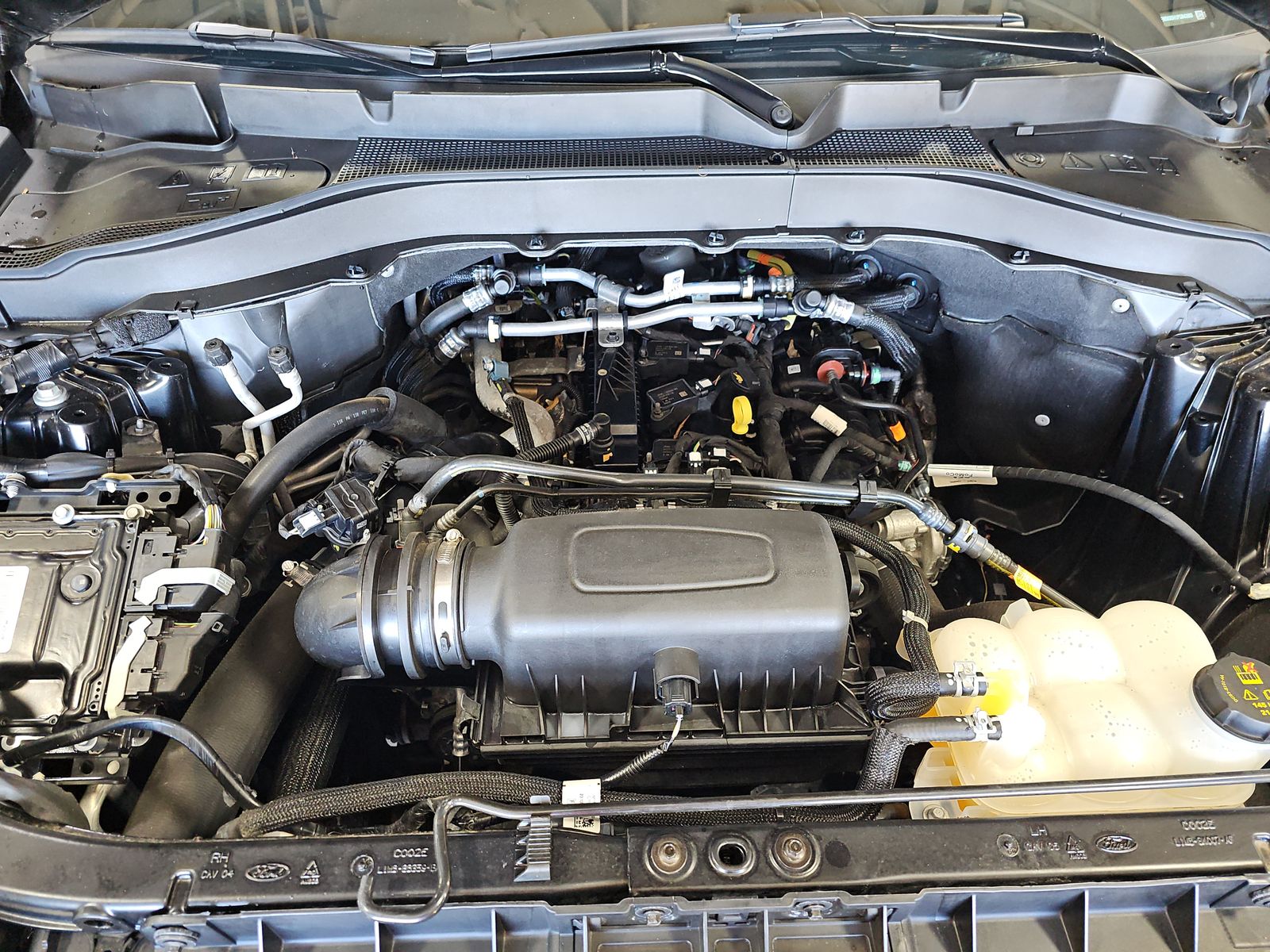 2023 Ford Explorer XLT AWD