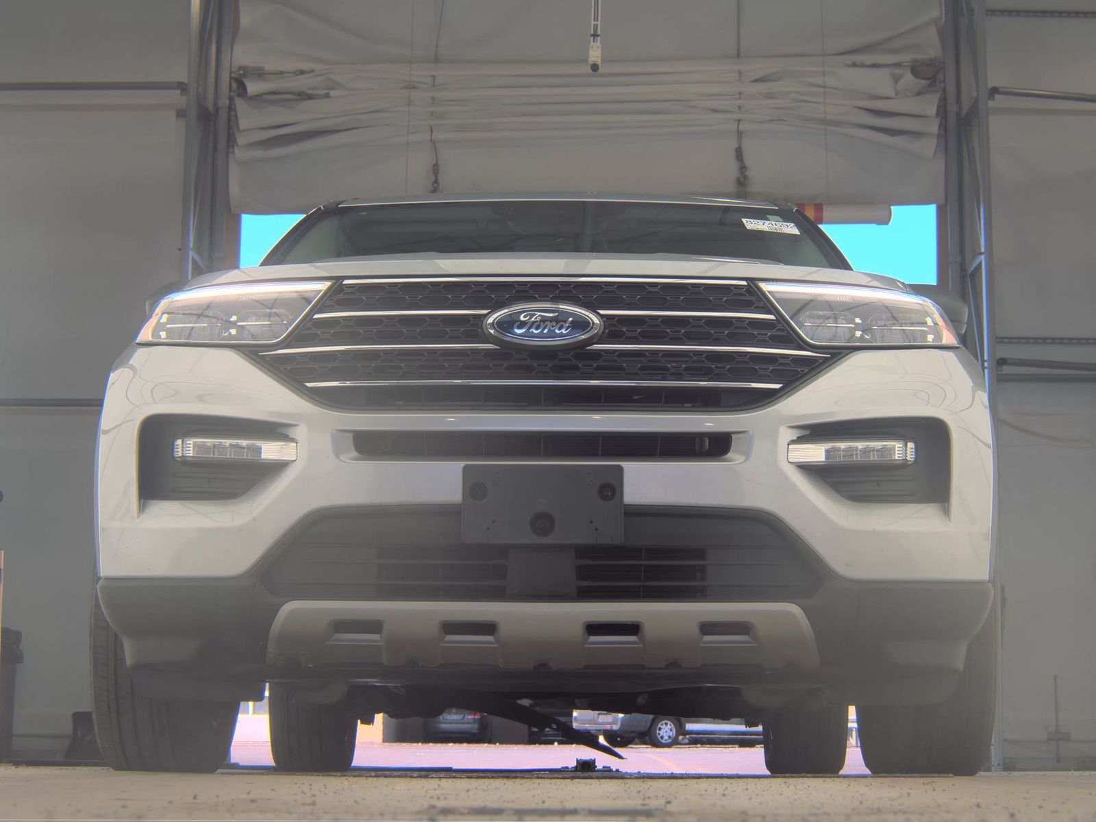 FORD EXPLORER - 4