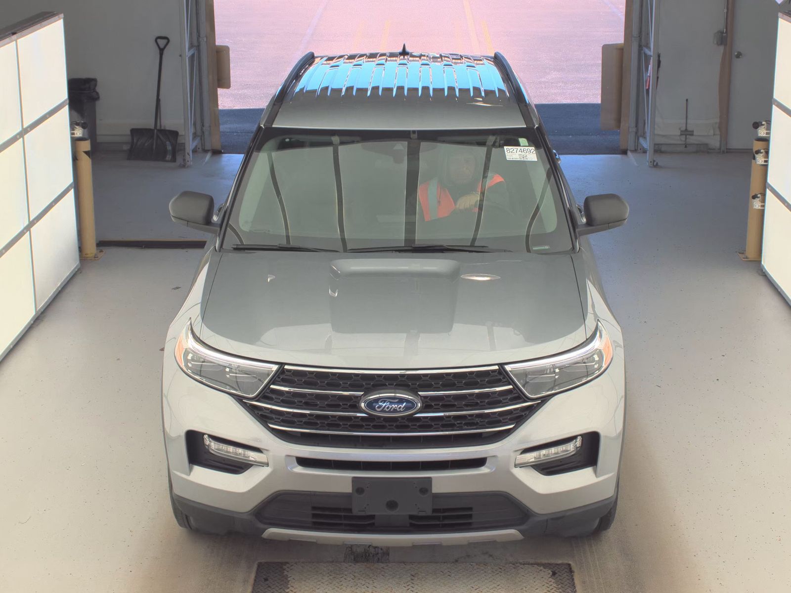 FORD EXPLORER - 3