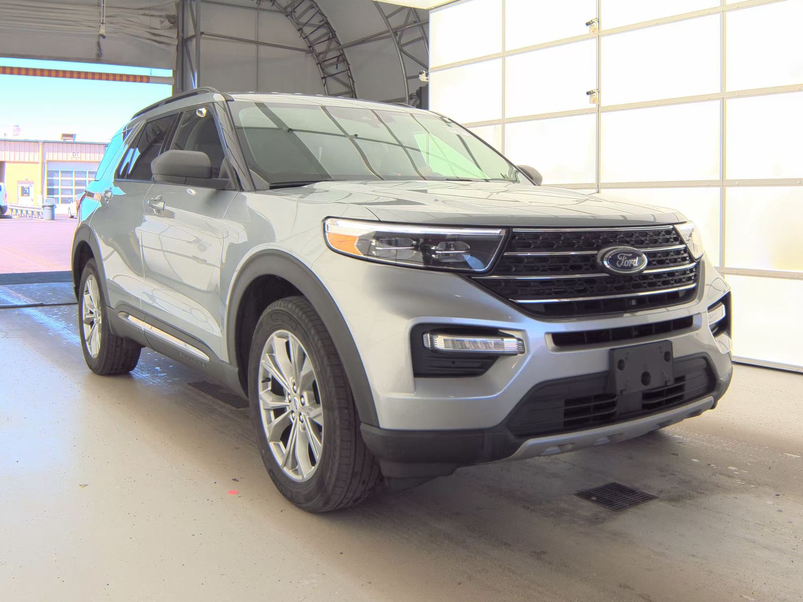 FORD EXPLORER - 5