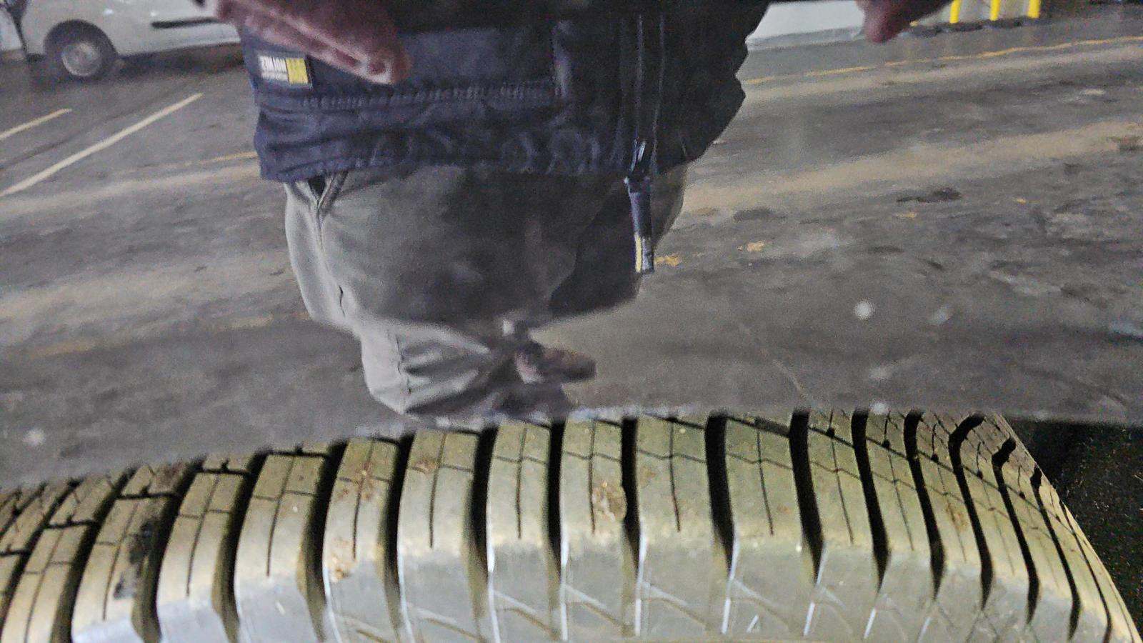 2022 Volvo XC60 B5 Momentum AWD