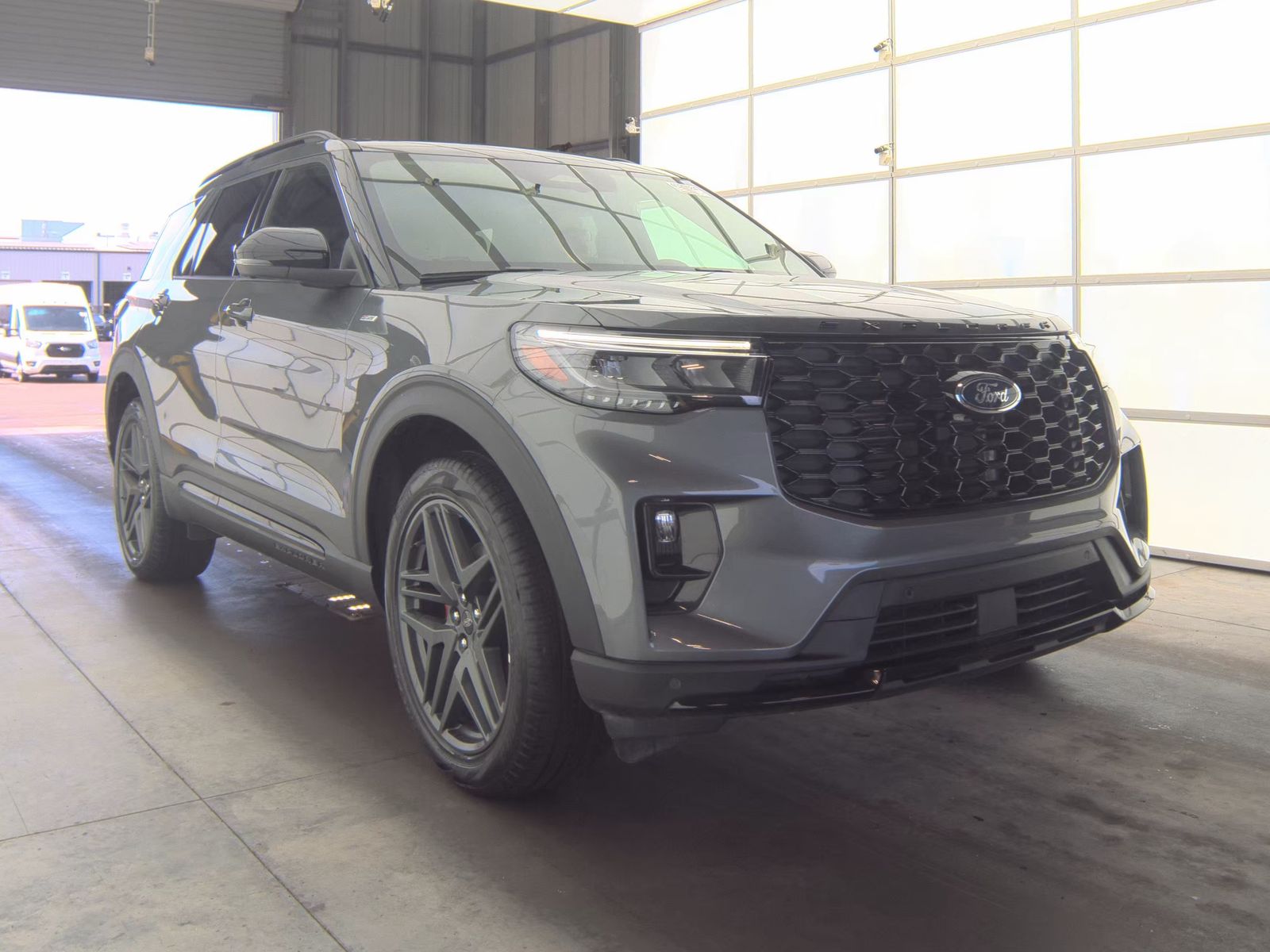 2025 Ford Explorer ST-Line AWD