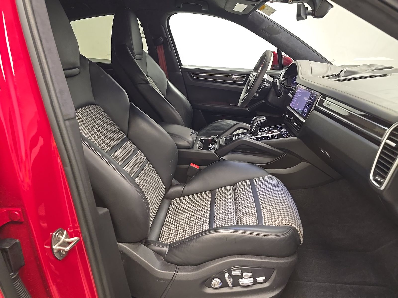 2021 Porsche Cayenne GTS AWD