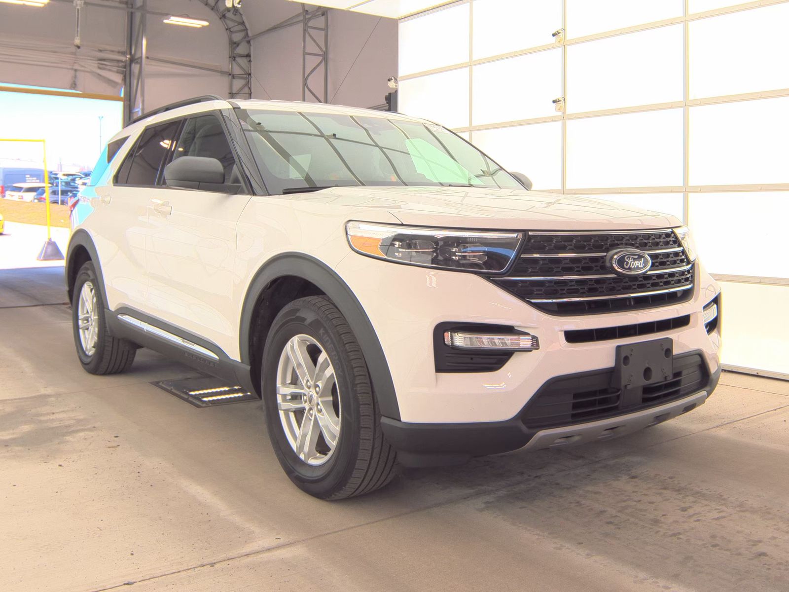 FORD EXPLORER - 5