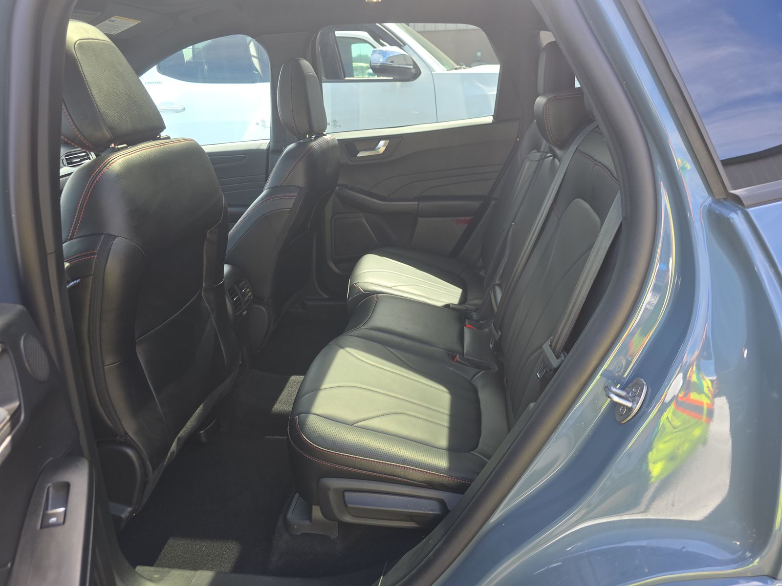 2025 Ford Escape Hybrid ST-Line Elite AWD