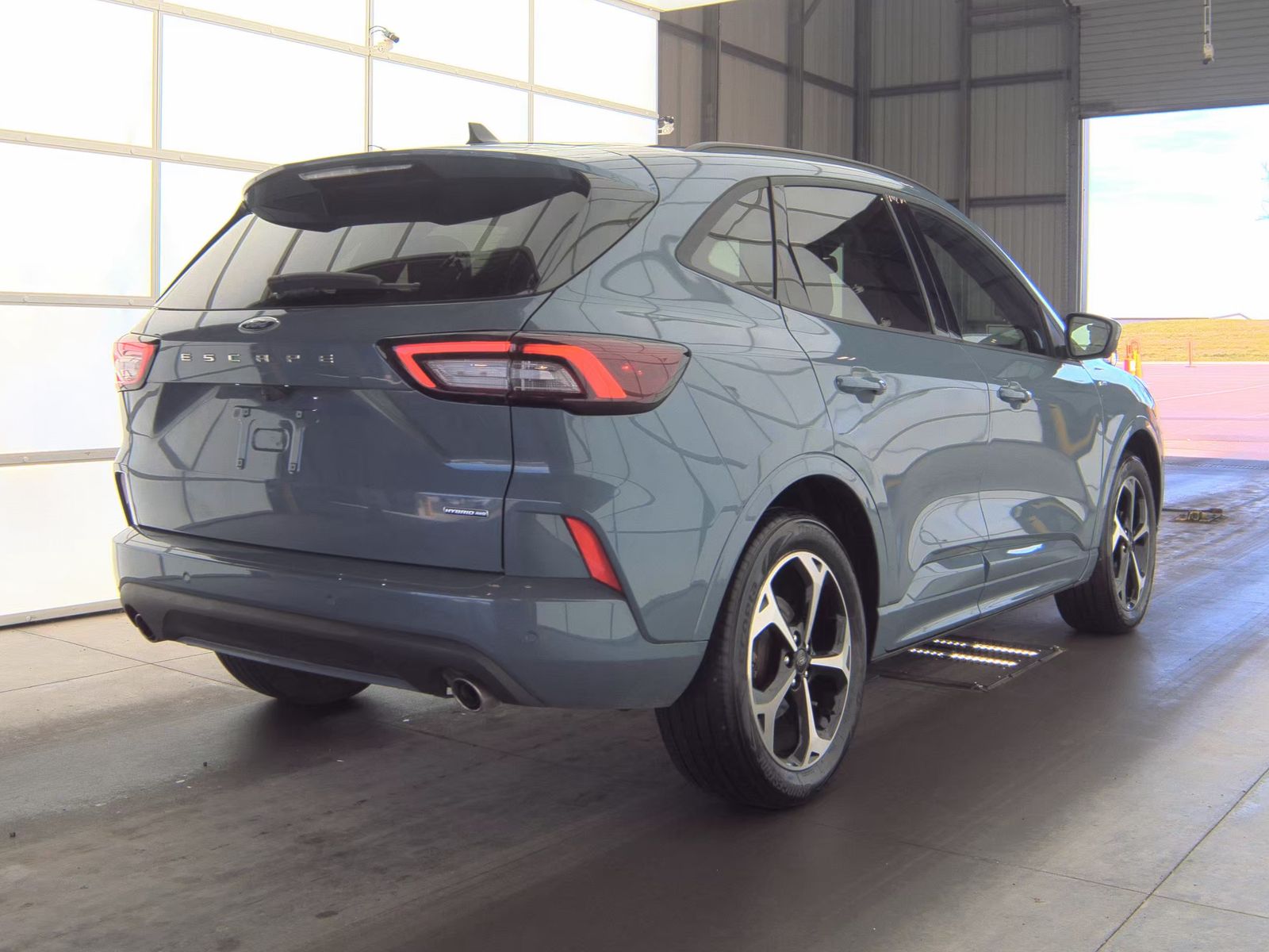 2025 Ford Escape Hybrid ST-Line Elite AWD