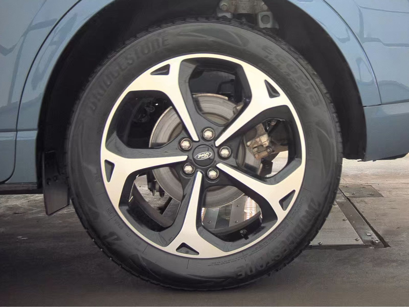 2025 Ford Escape Hybrid ST-Line Elite AWD