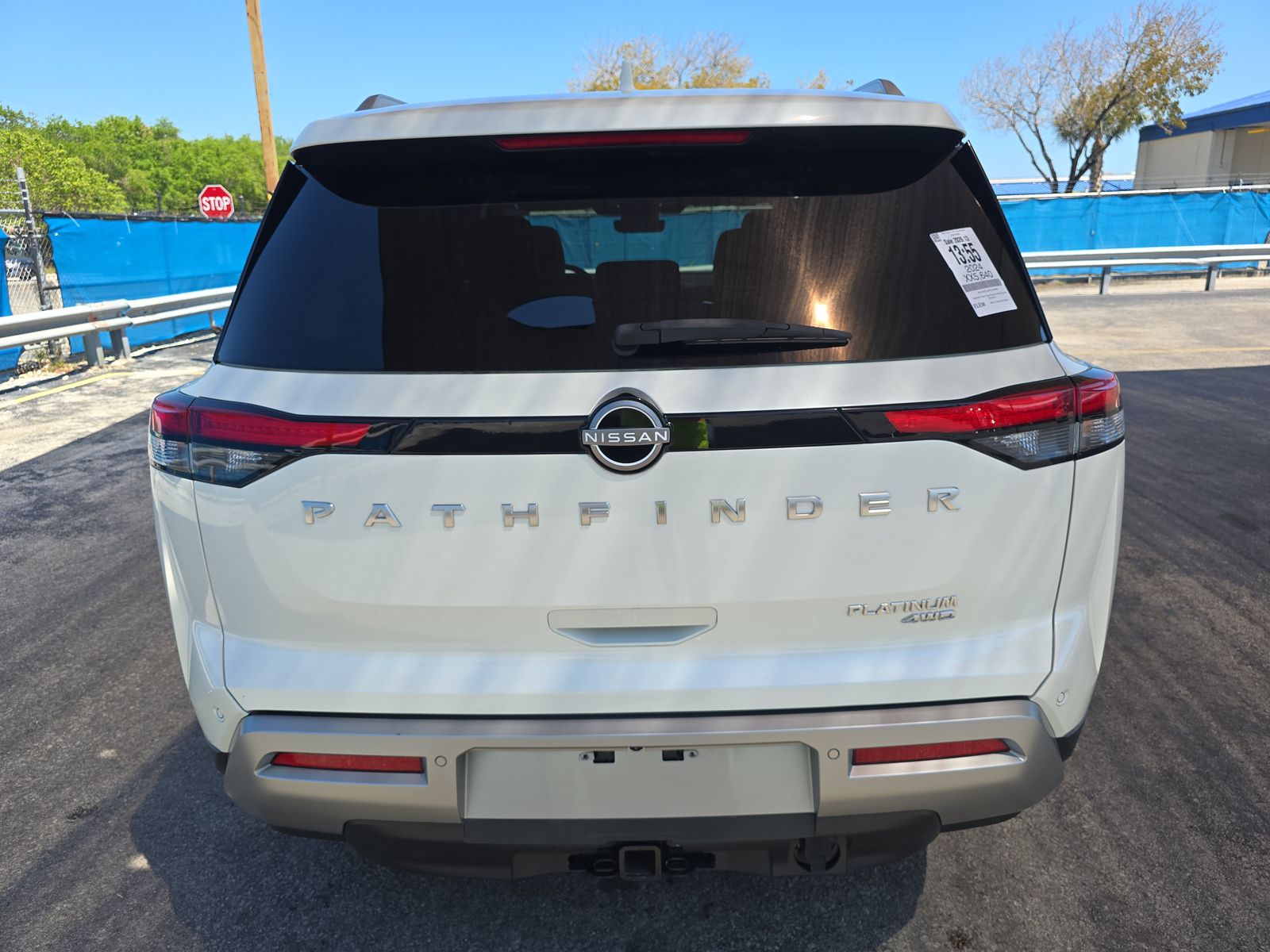 2024 Nissan Pathfinder Platinum AWD