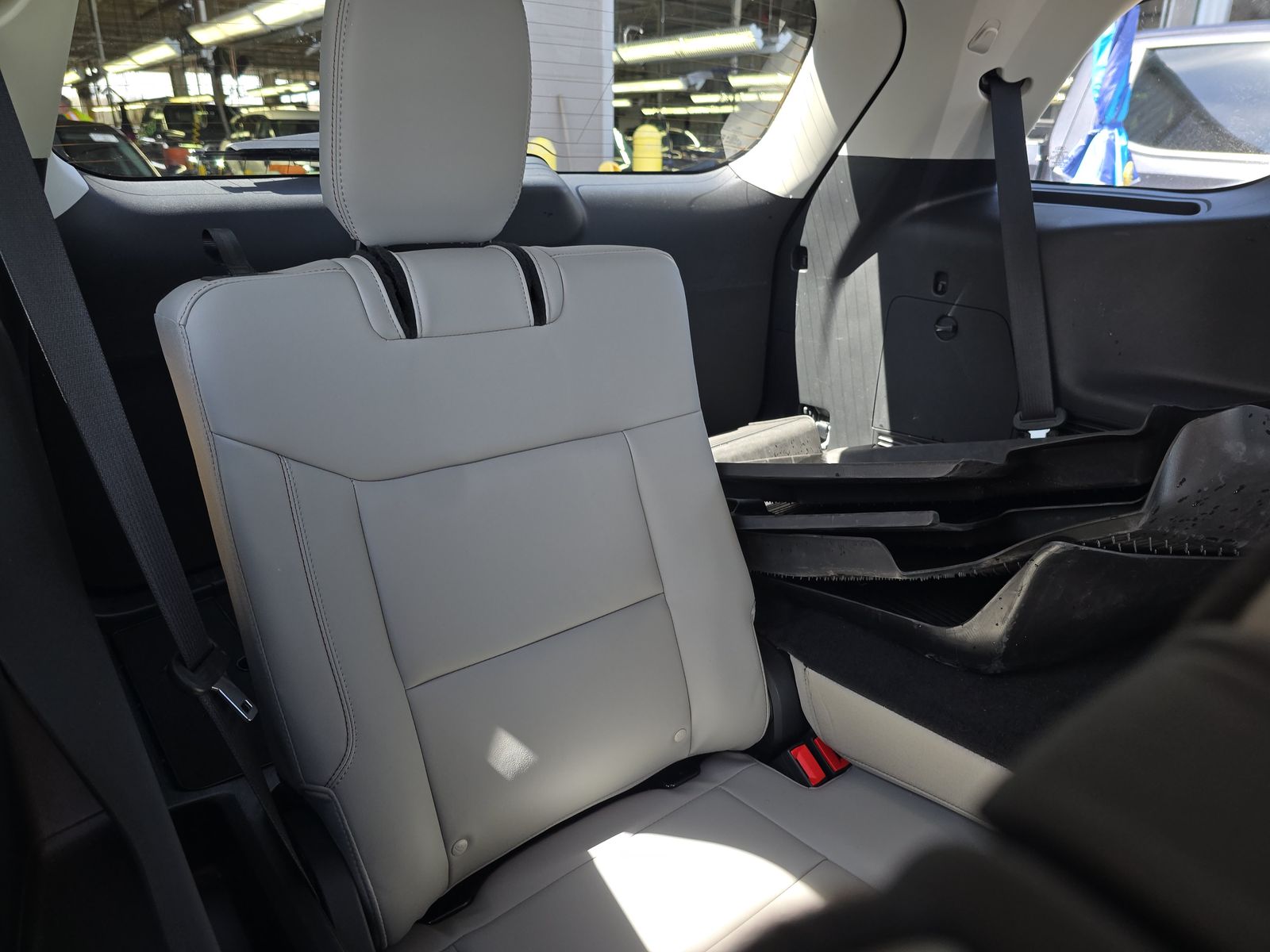 2025 Ford Explorer Active AWD