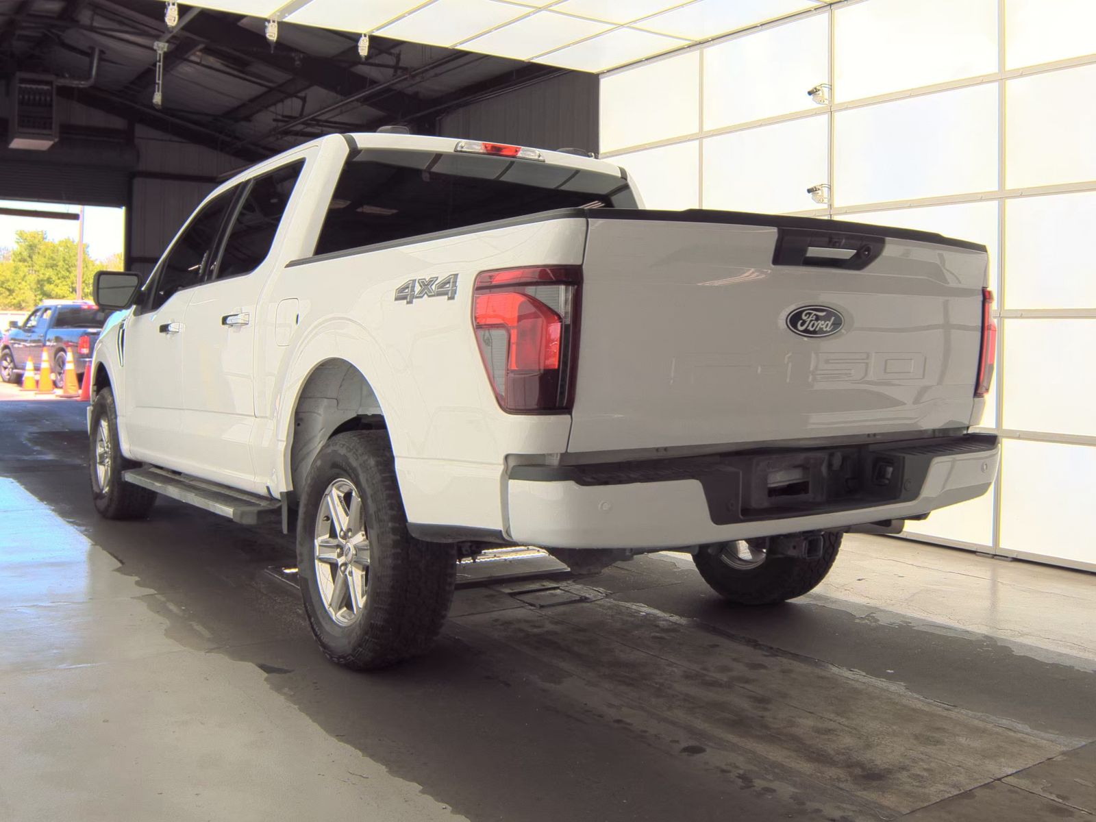 2024 Ford F-150 XLT AWD