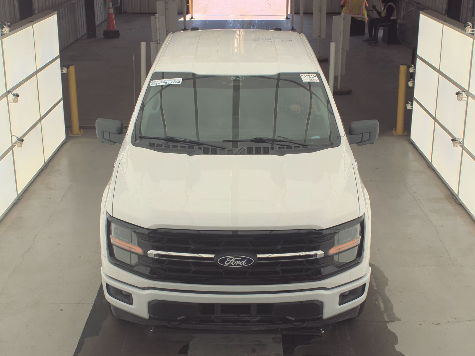 2024 Ford F-150 XLT AWD