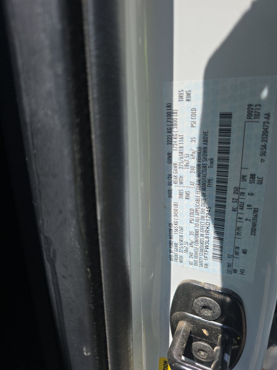 2024 Ford F-150 XLT AWD