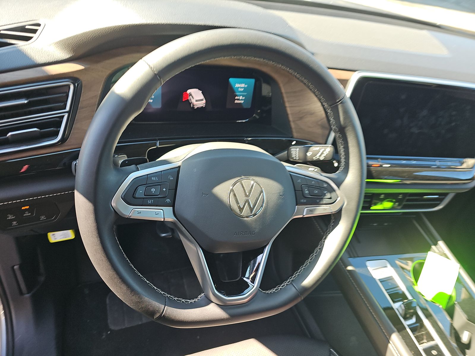 2025 Volkswagen Atlas 2.0T SE AWD