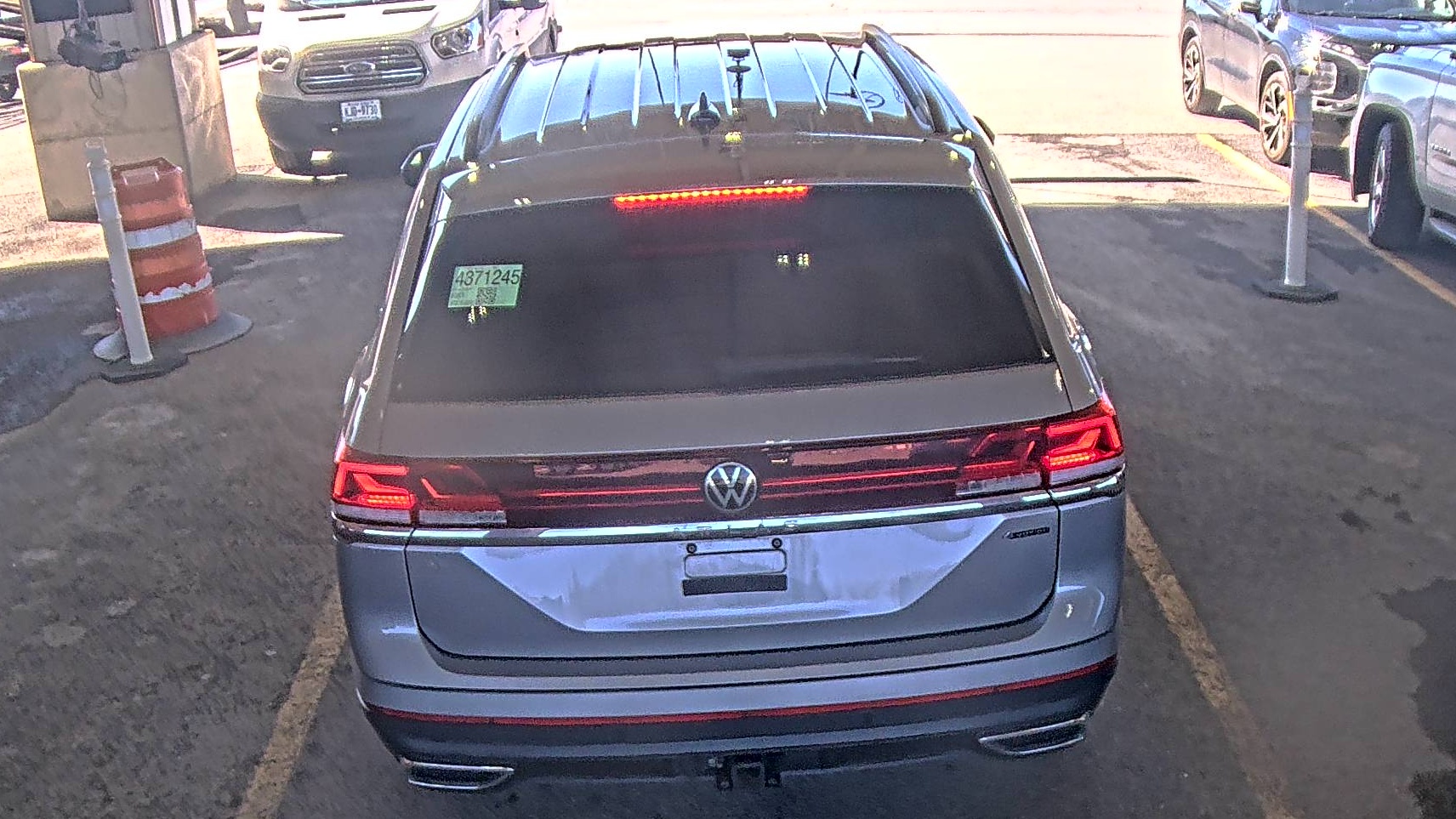 2025 Volkswagen Atlas 2.0T SE AWD